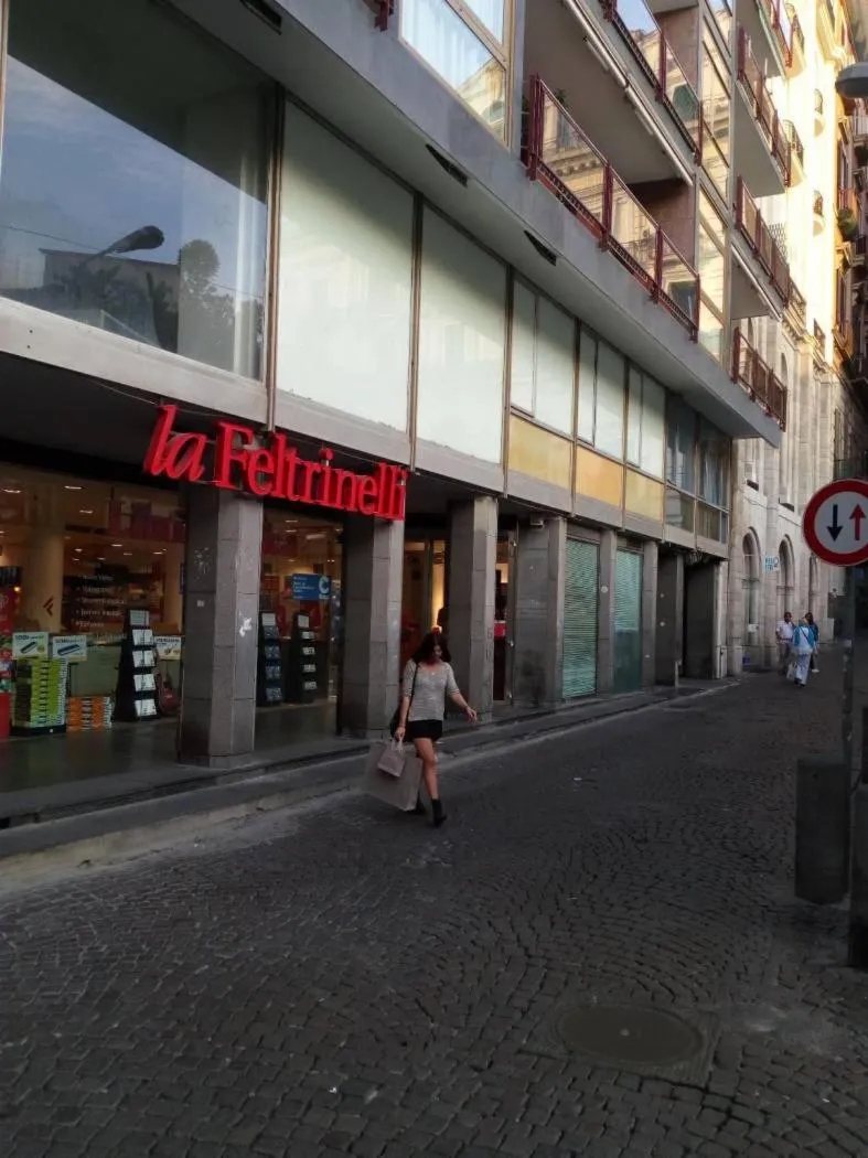 Neighbourhood in Napoliday