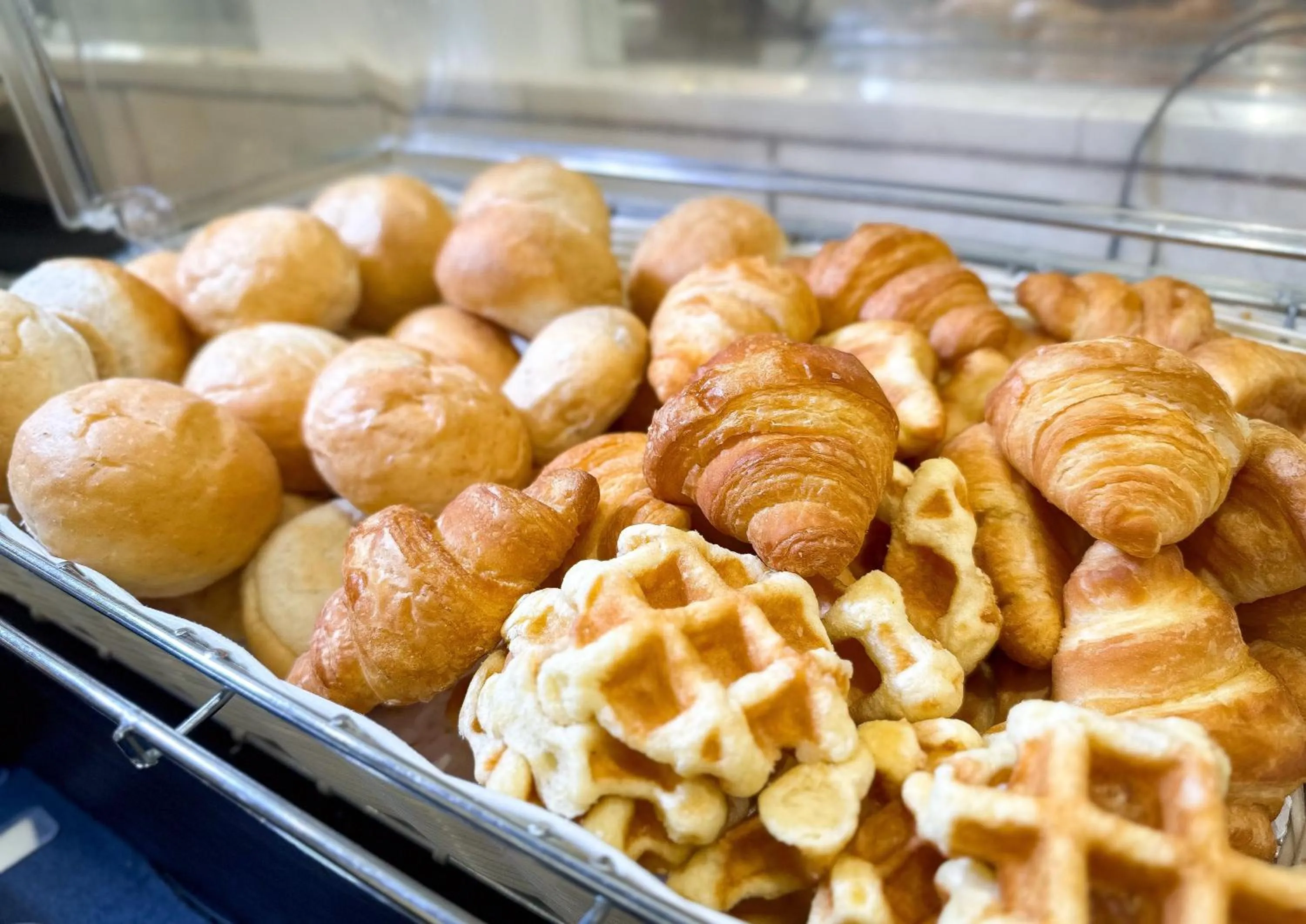 Restaurant/places to eat in Ours Inn Hankyu