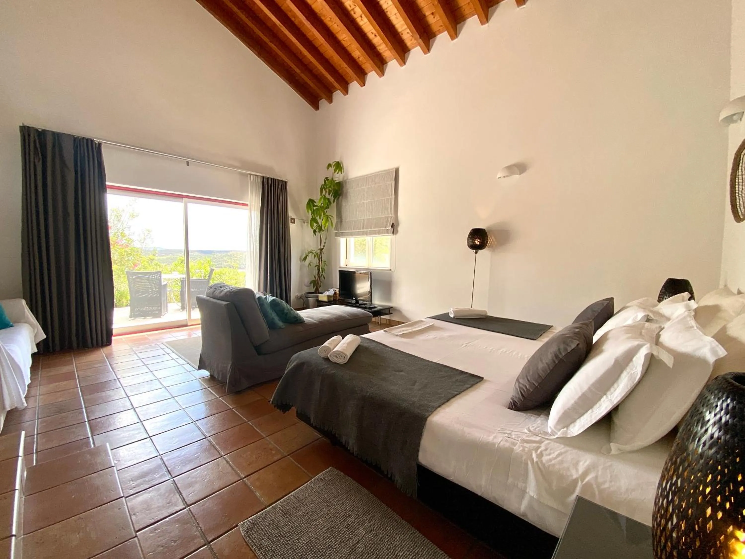 Bedroom, Bed in Monte Do Zambujeiro