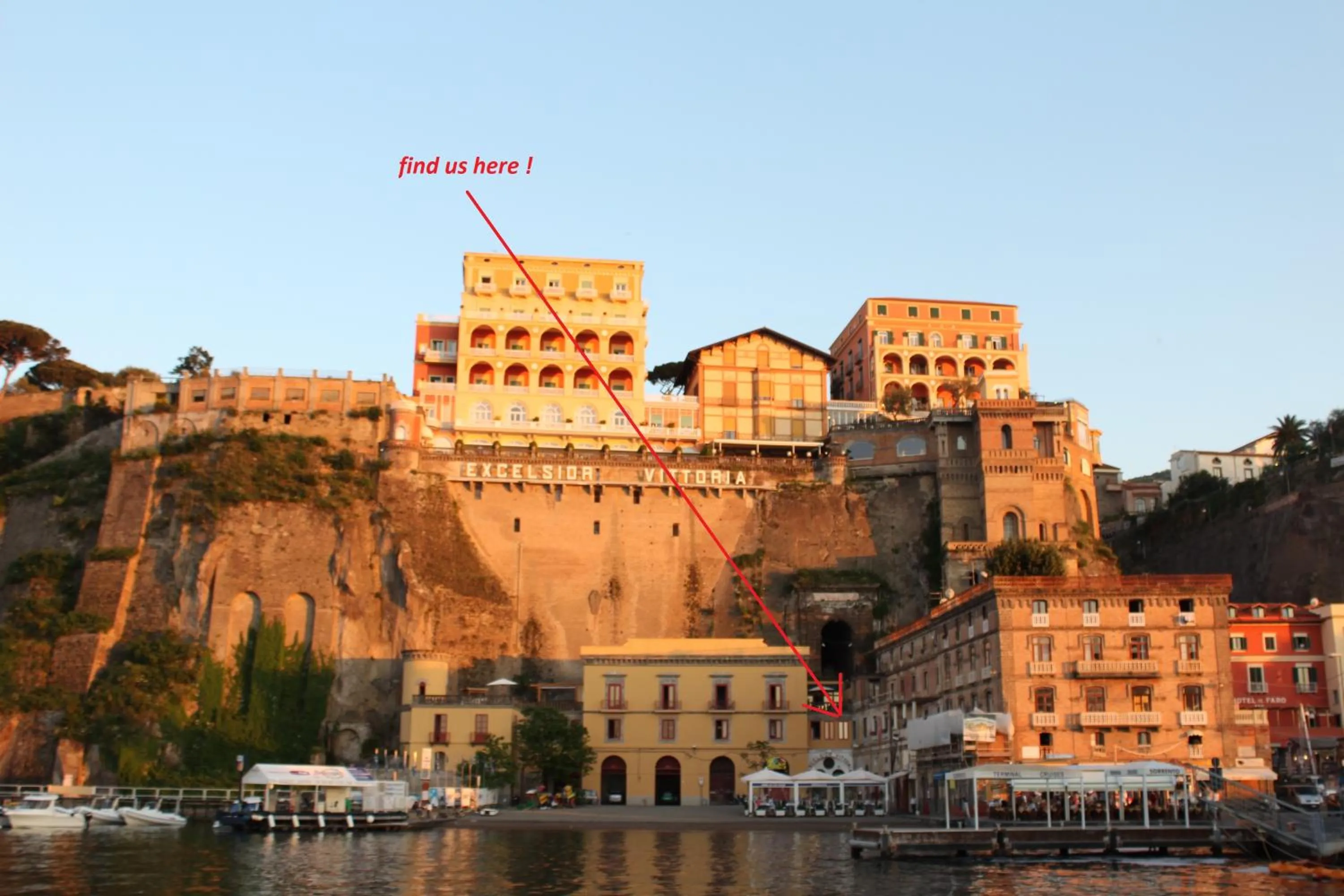 Neighbourhood in Surriento Suites