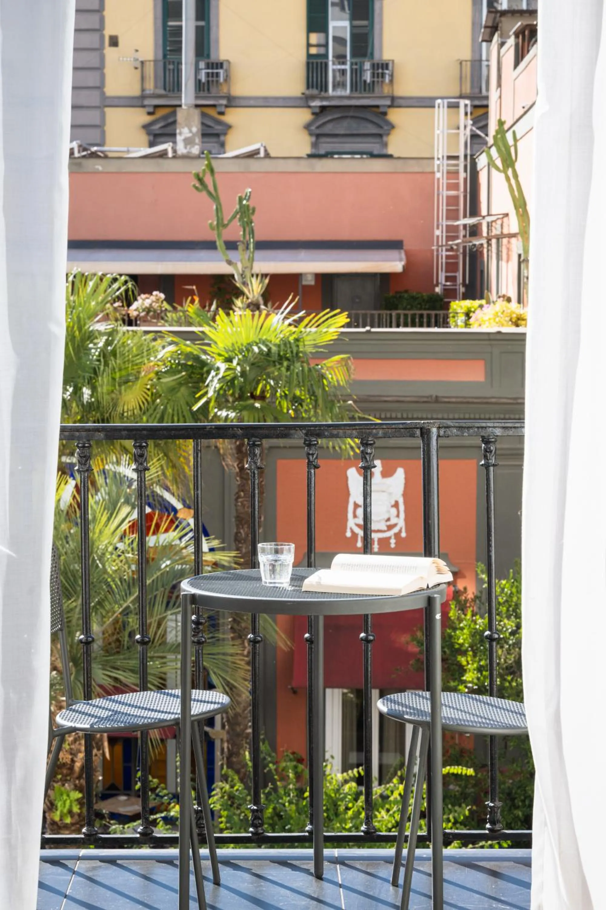 Hotel Piazza Bellini & Apartments