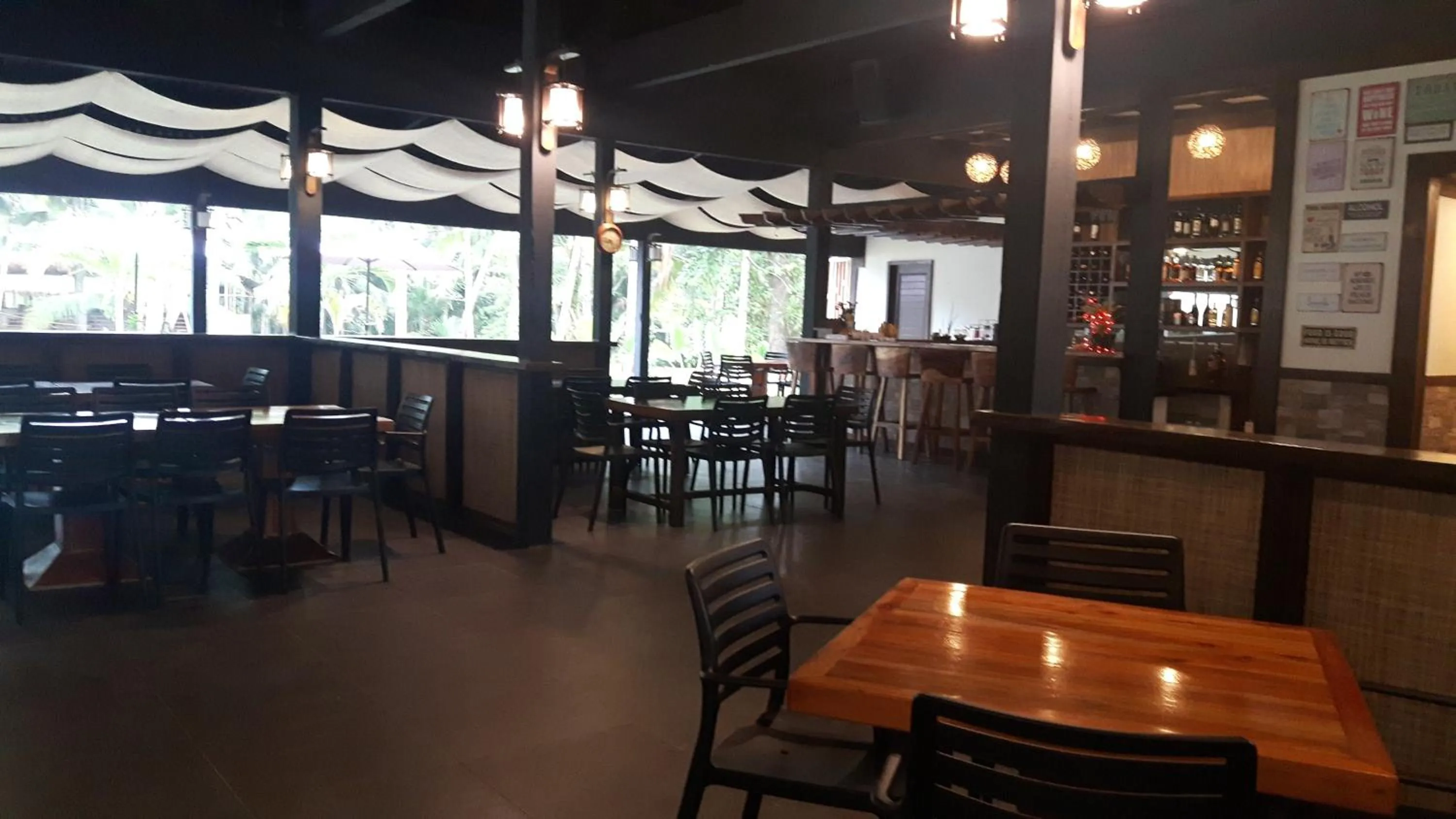 Restaurant/places to eat in Calape Forest Resort