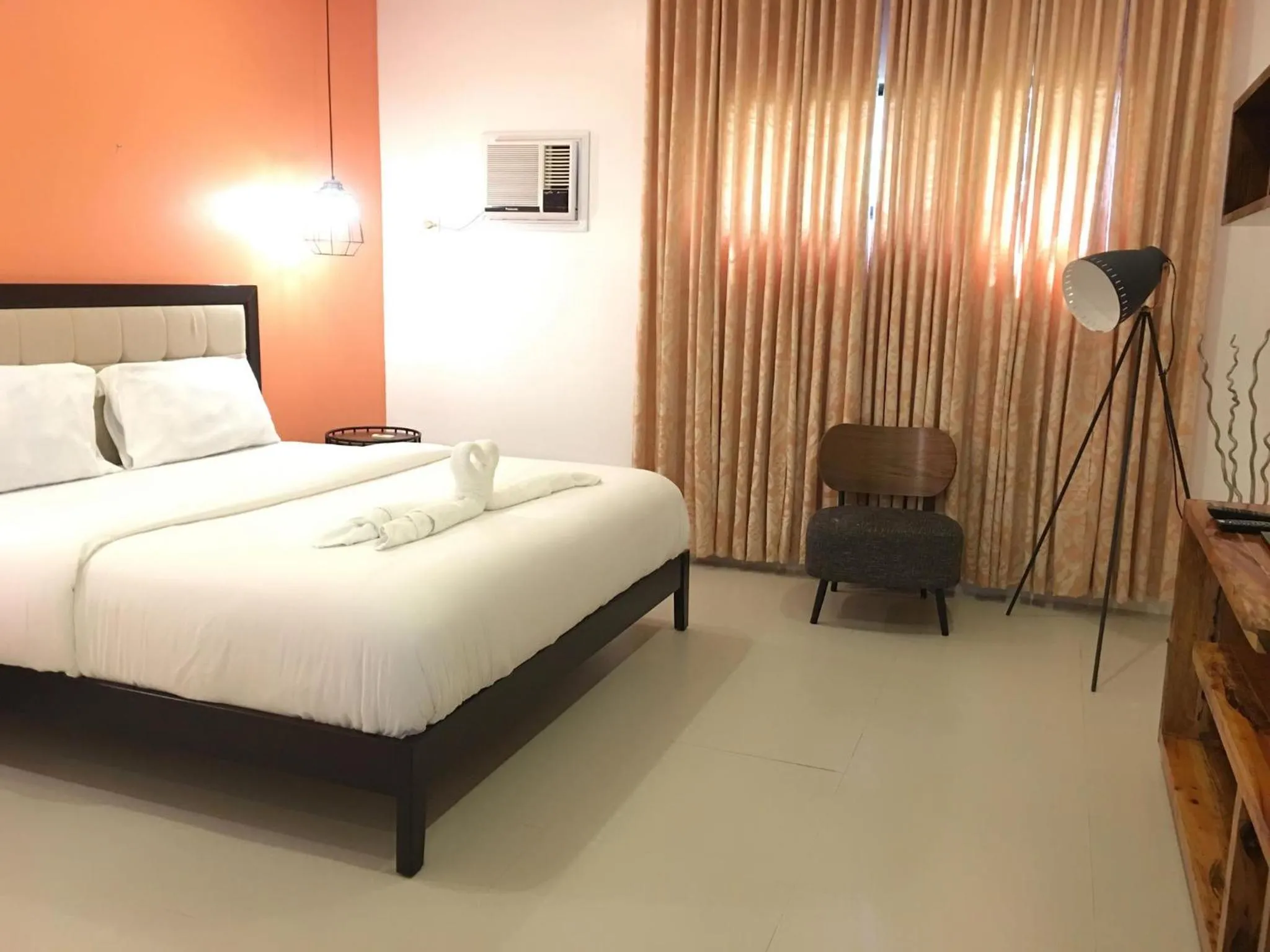 Bedroom, Bed in Calape Forest Resort