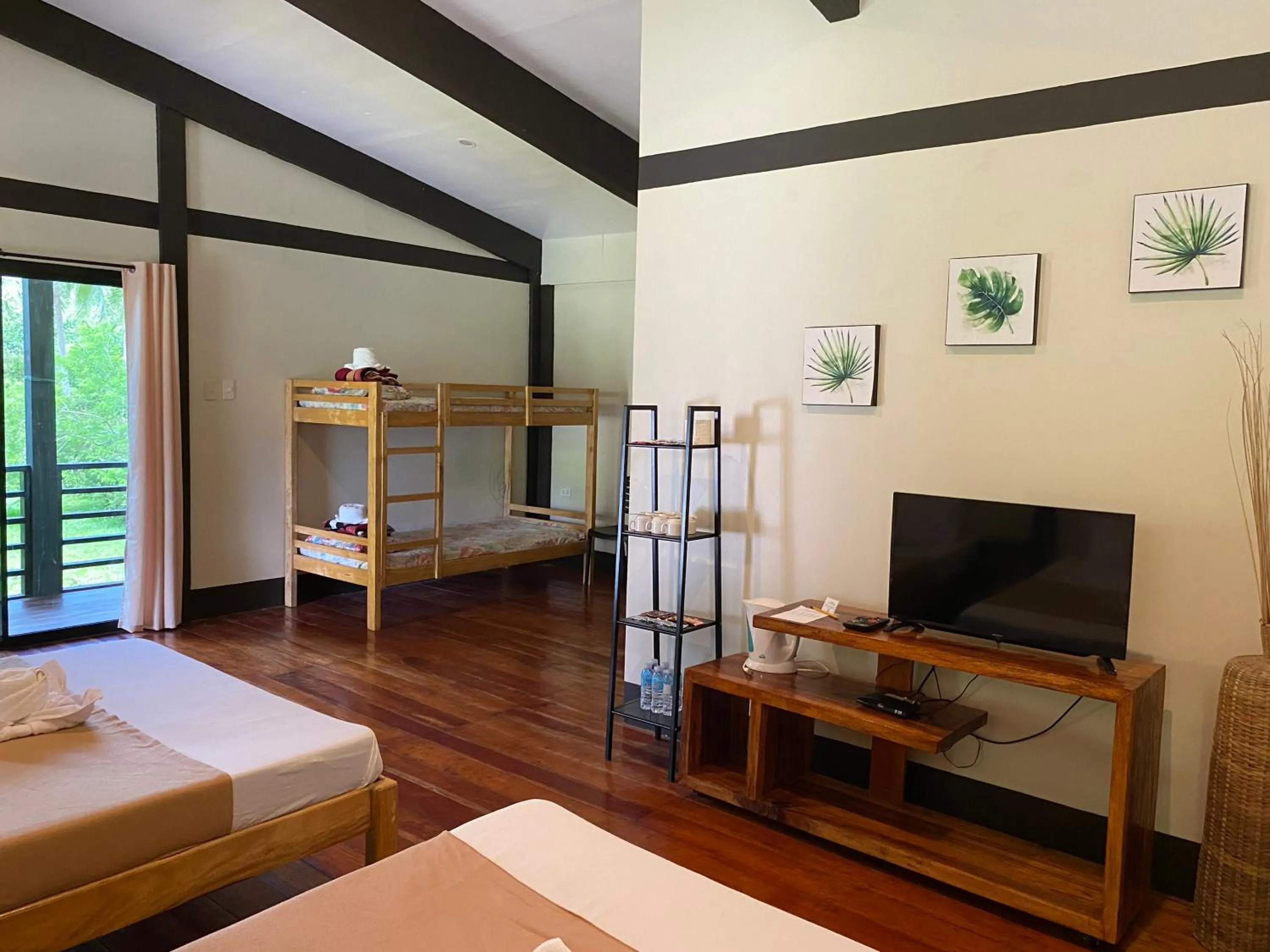 Bedroom, Bed in Calape Forest Resort