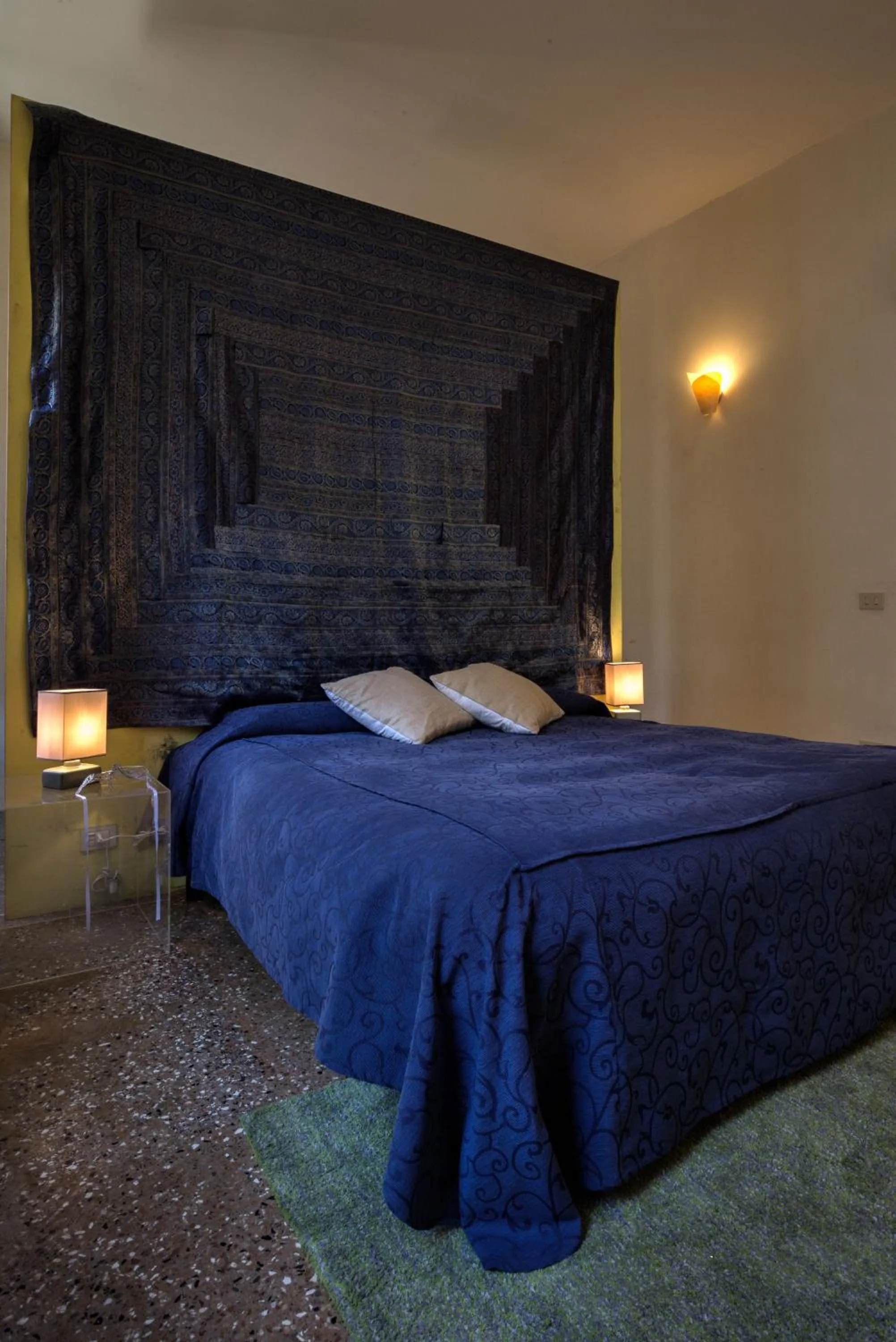 Photo of the whole room, Bed in Ca' della Corte Flats