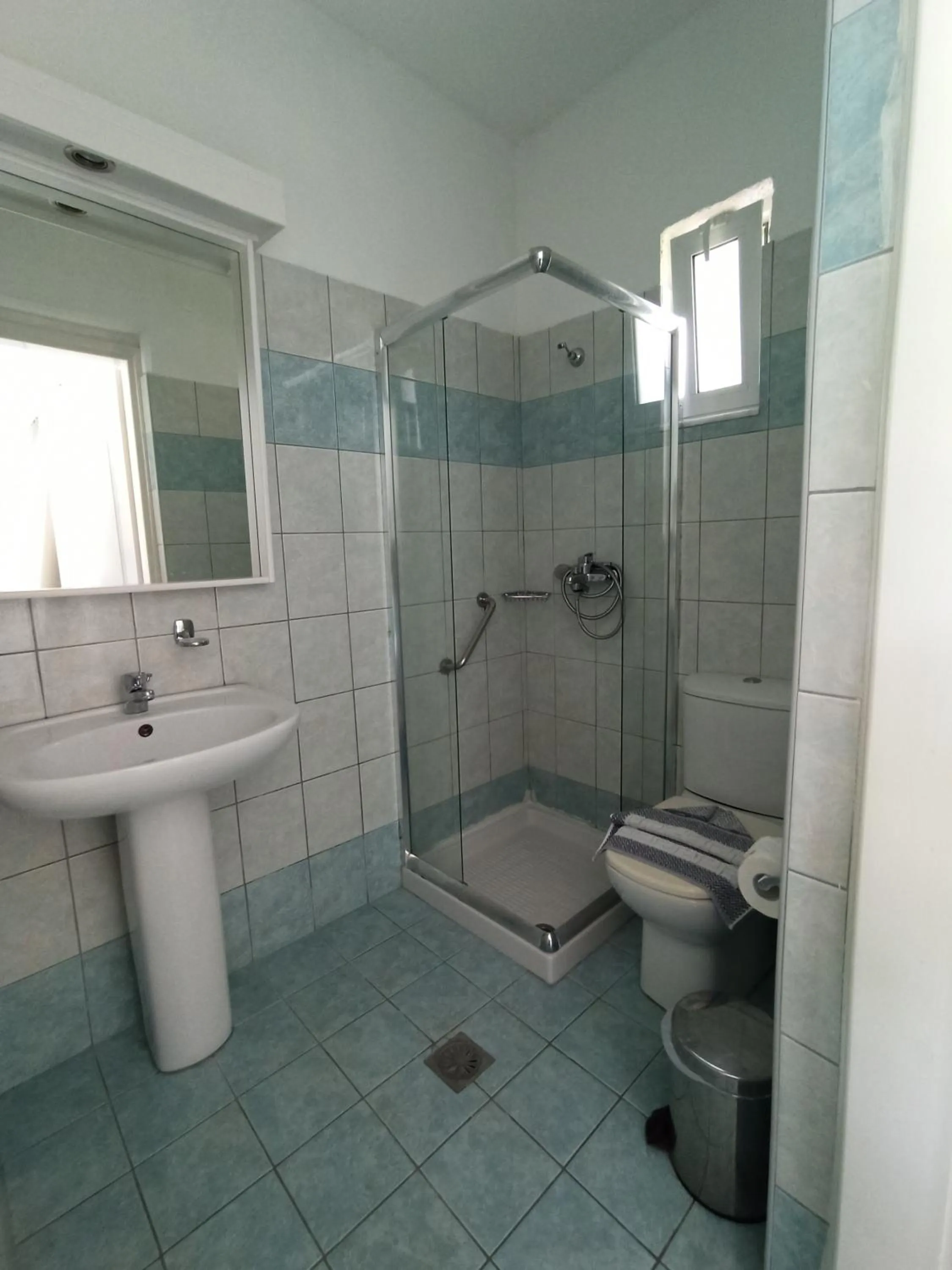 Bathroom in Summer Dream