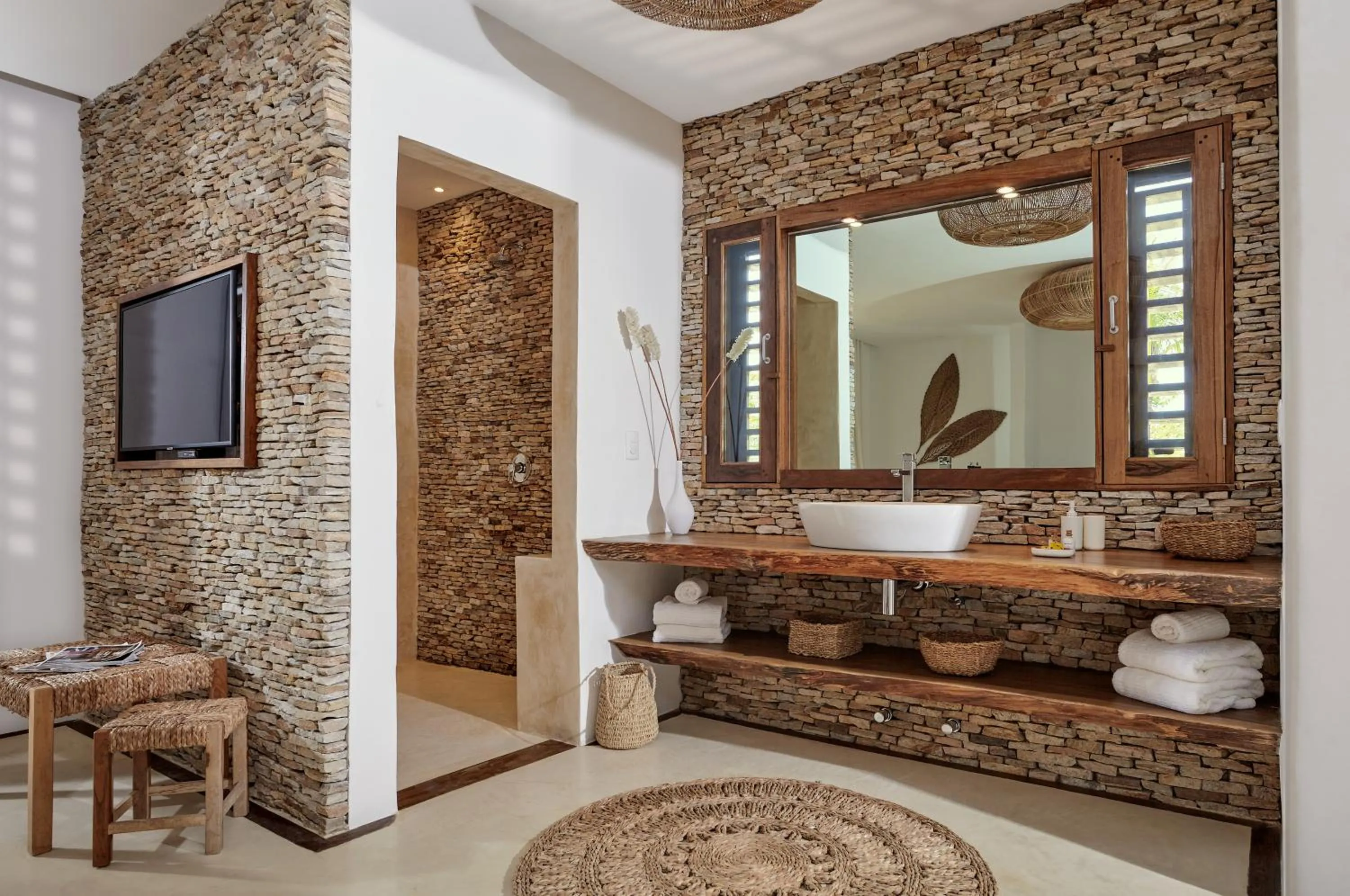 Toilet in Villa Praia - La Villa Group