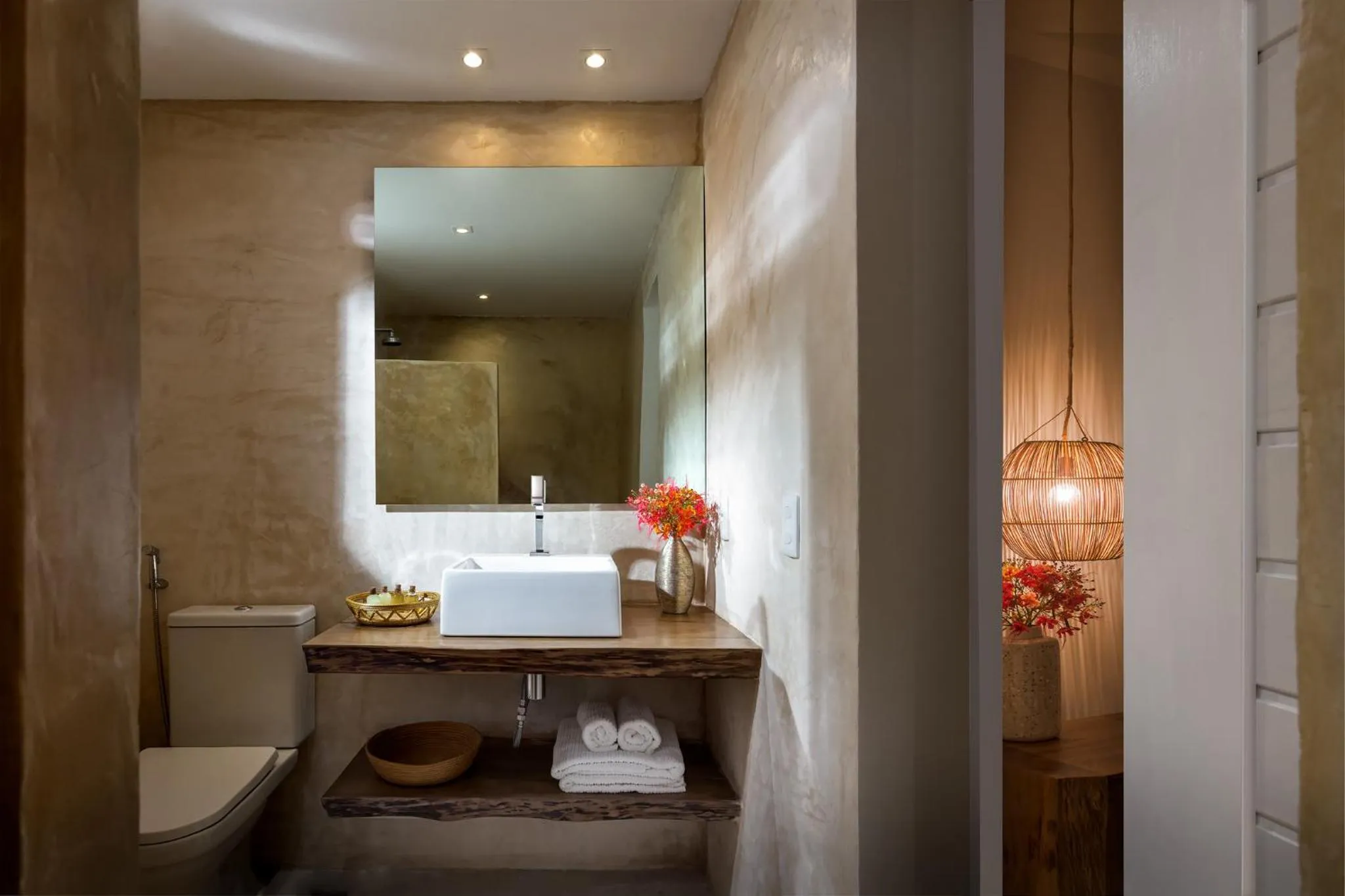 Toilet in Villa Praia - La Villa Group