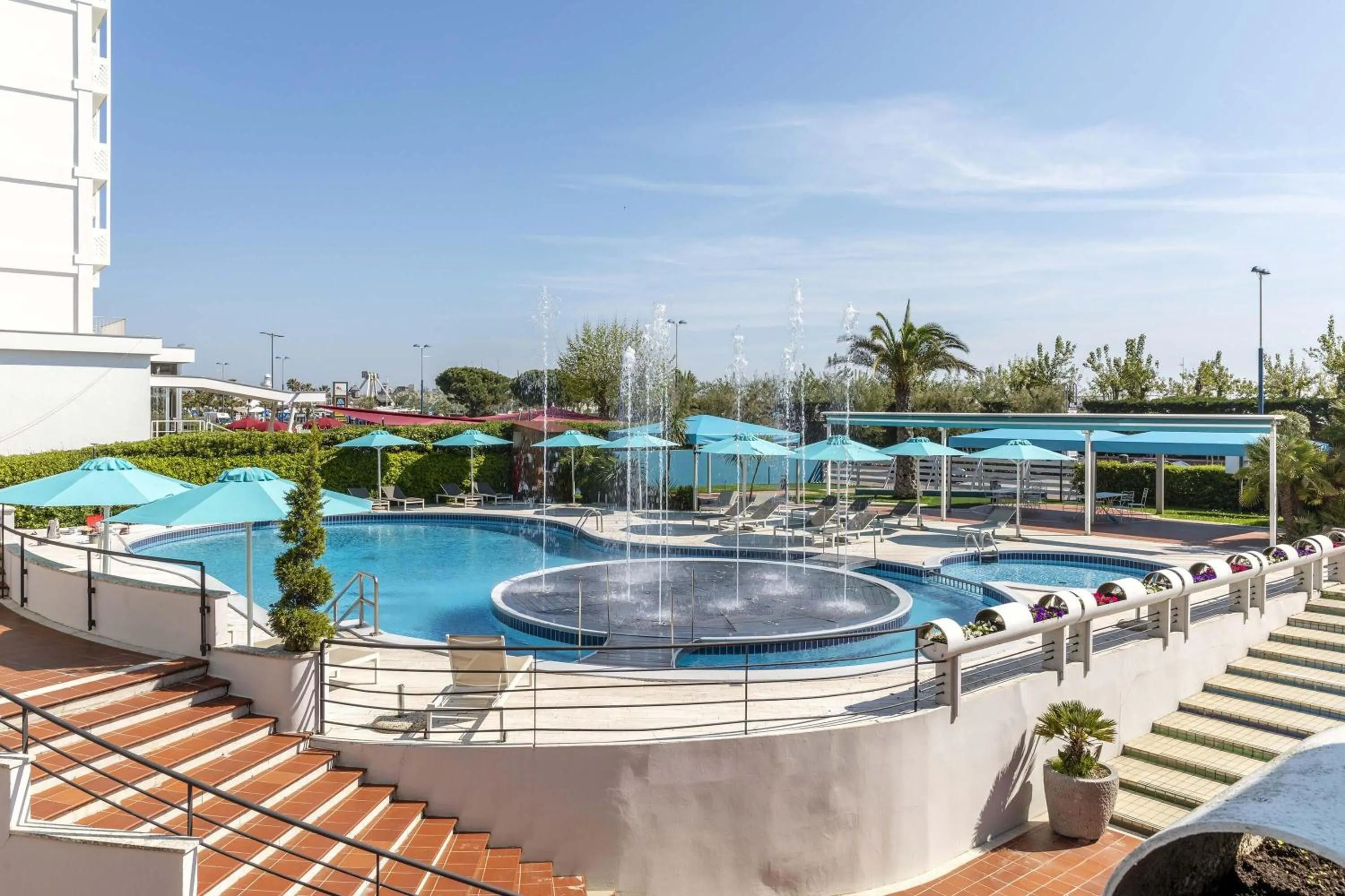 Swimming pool in B&B Hotel Chioggia Airone