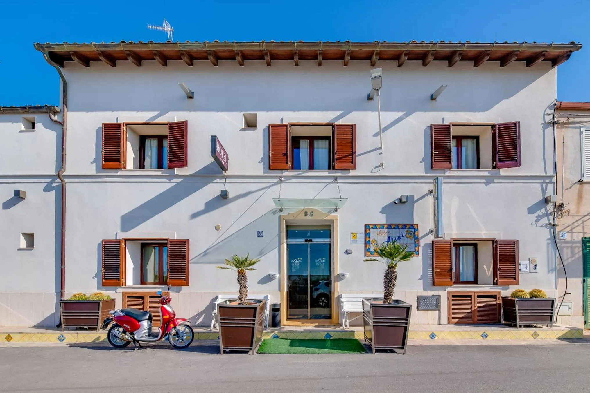 Property building in Hotel Aliai