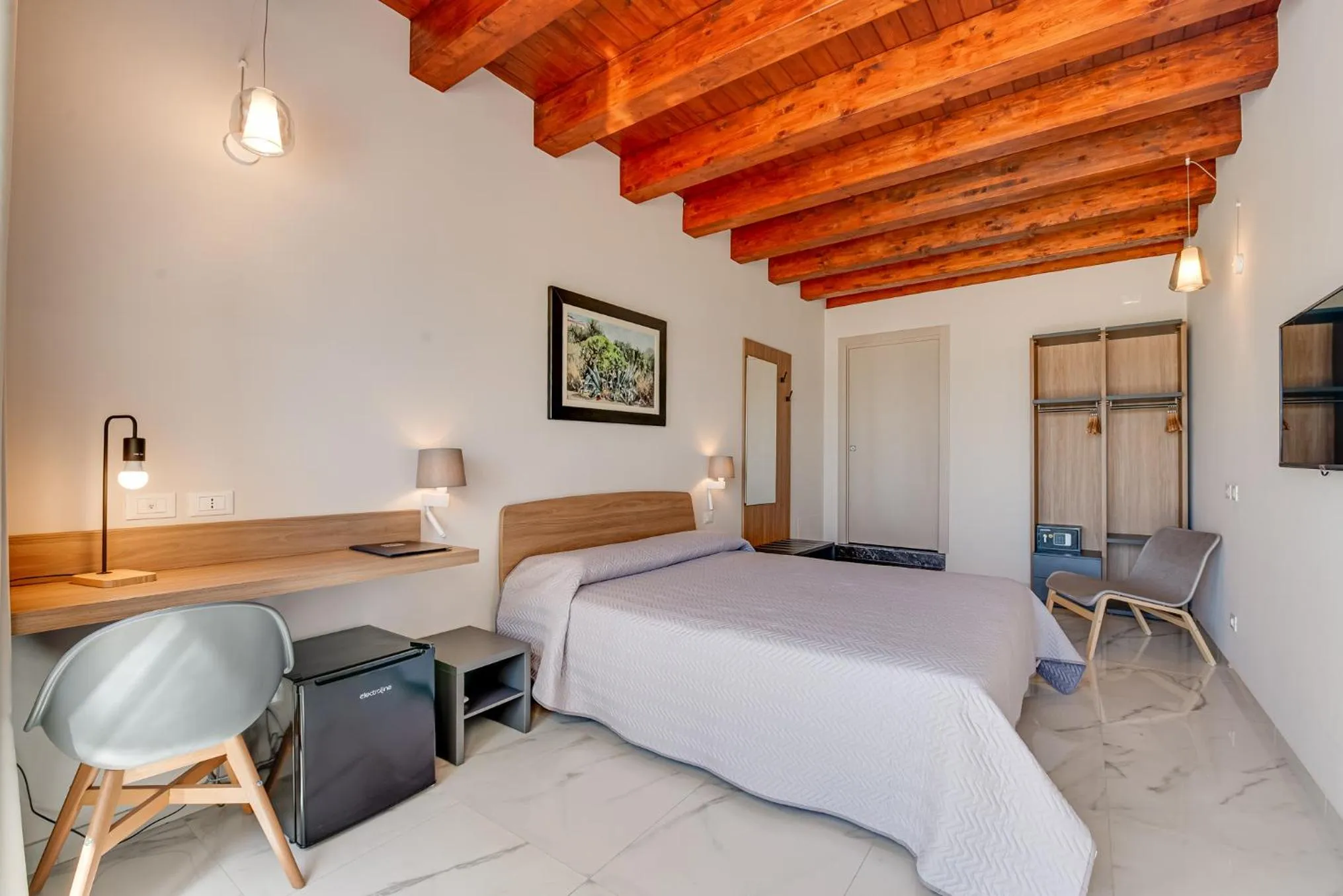 View (from property/room), Bed in Hotel Aliai