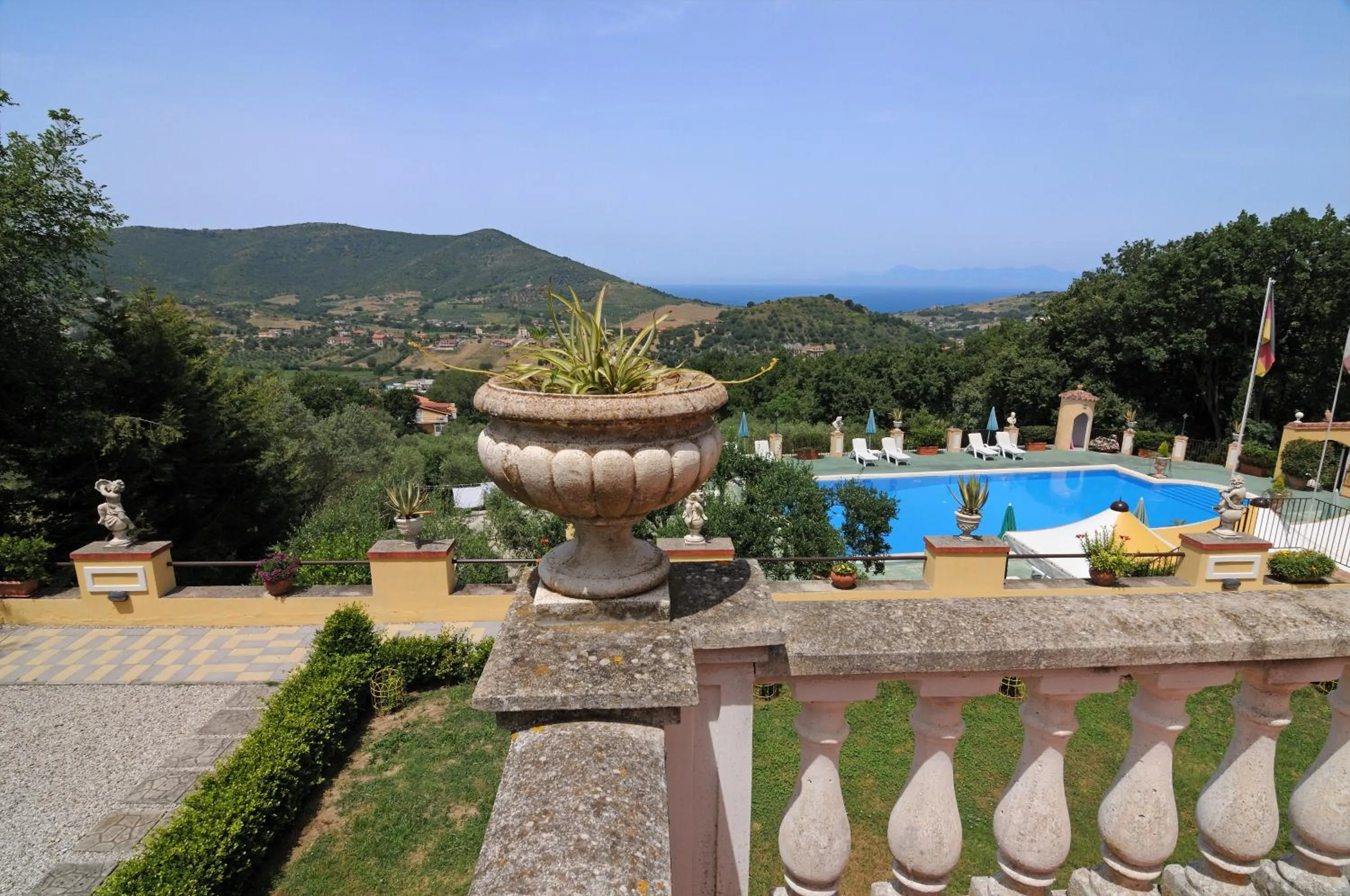 Balcony/Terrace in Hotel Villa La Colombaia