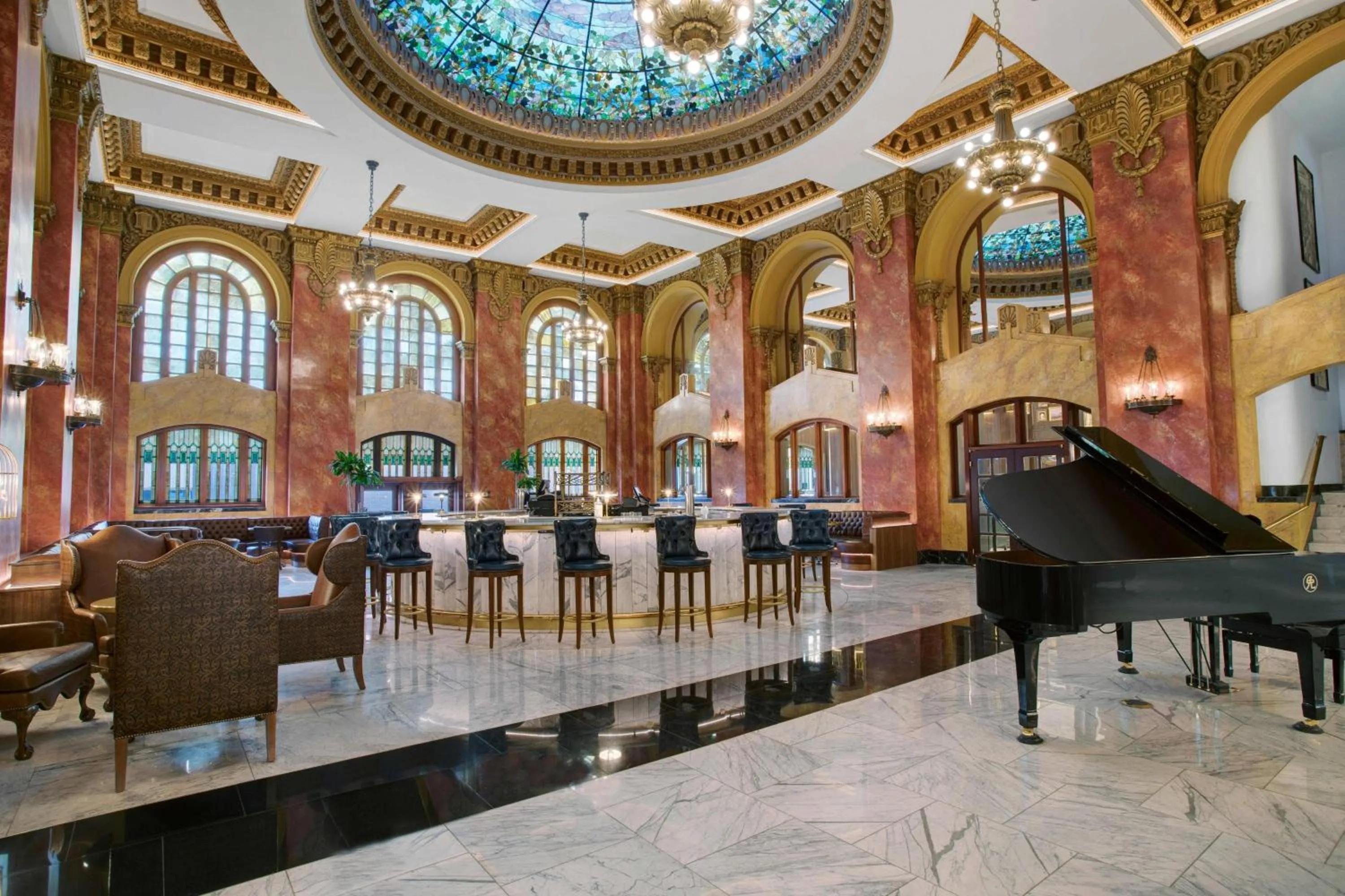 Lounge or bar in Hotel Paso Del Norte, Autograph Collection