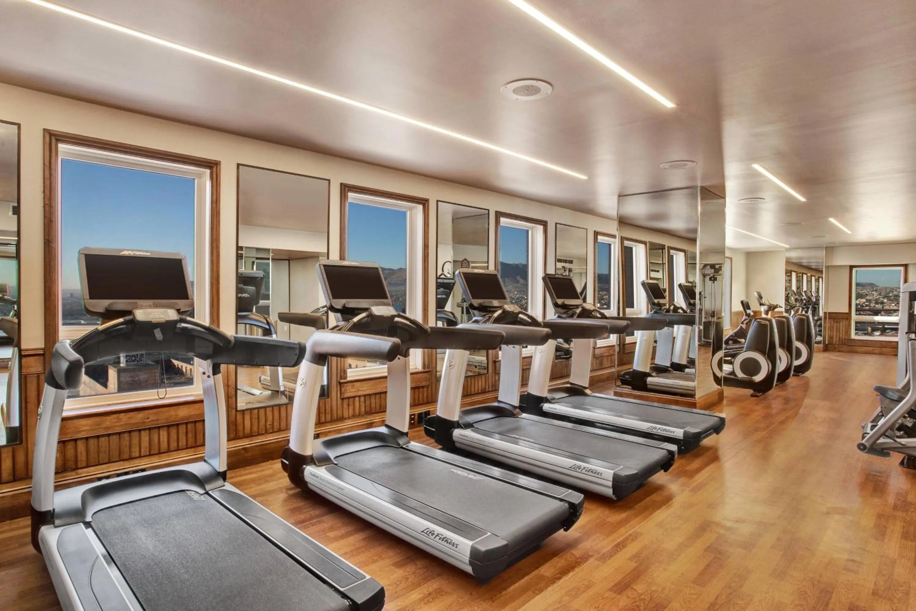 Fitness centre/facilities in Hotel Paso Del Norte, Autograph Collection