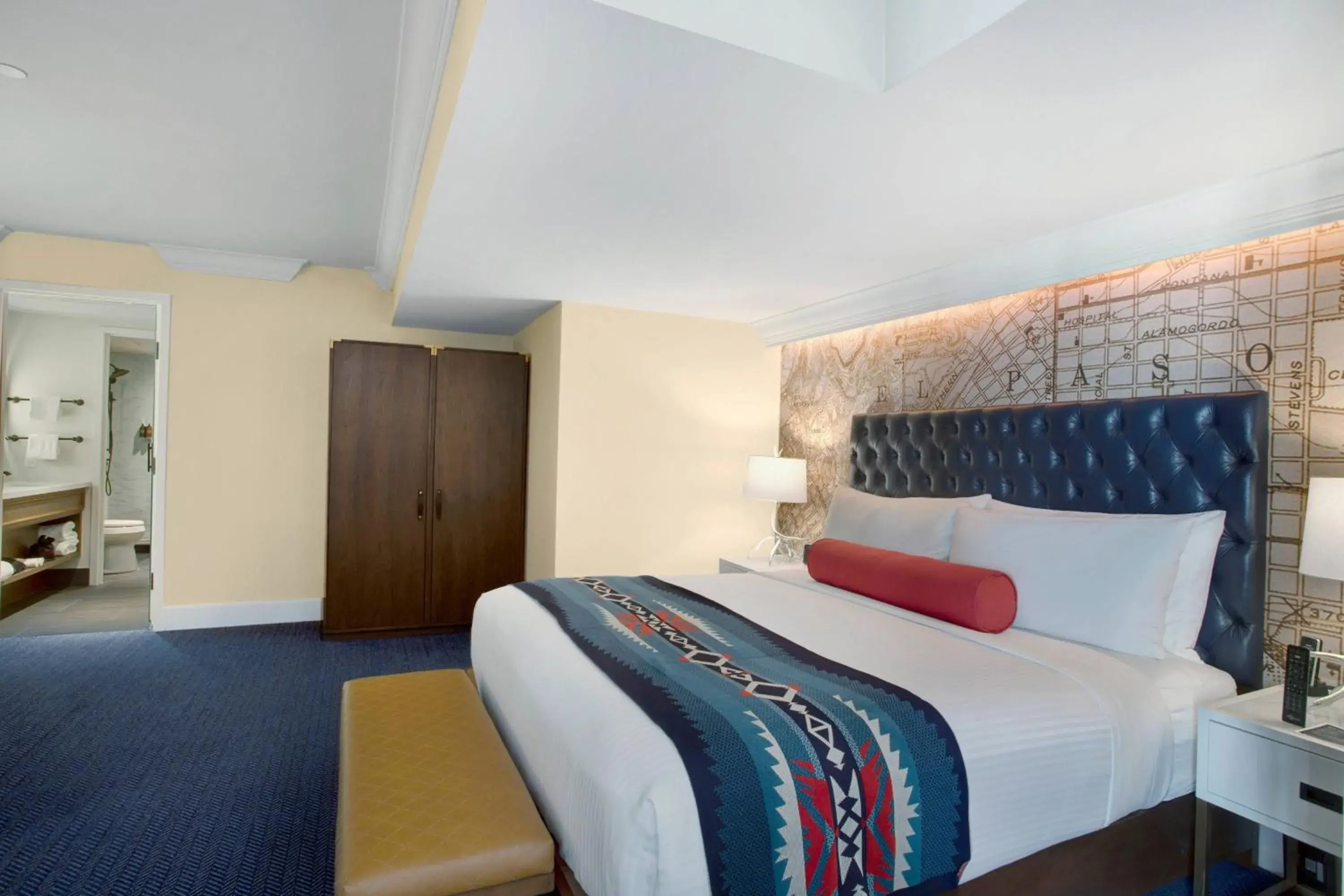 One-Bedroom Suite in Hotel Paso Del Norte, Autograph Collection One-Bedroom Suite in Hotel Paso Del Norte, Autograph Collection