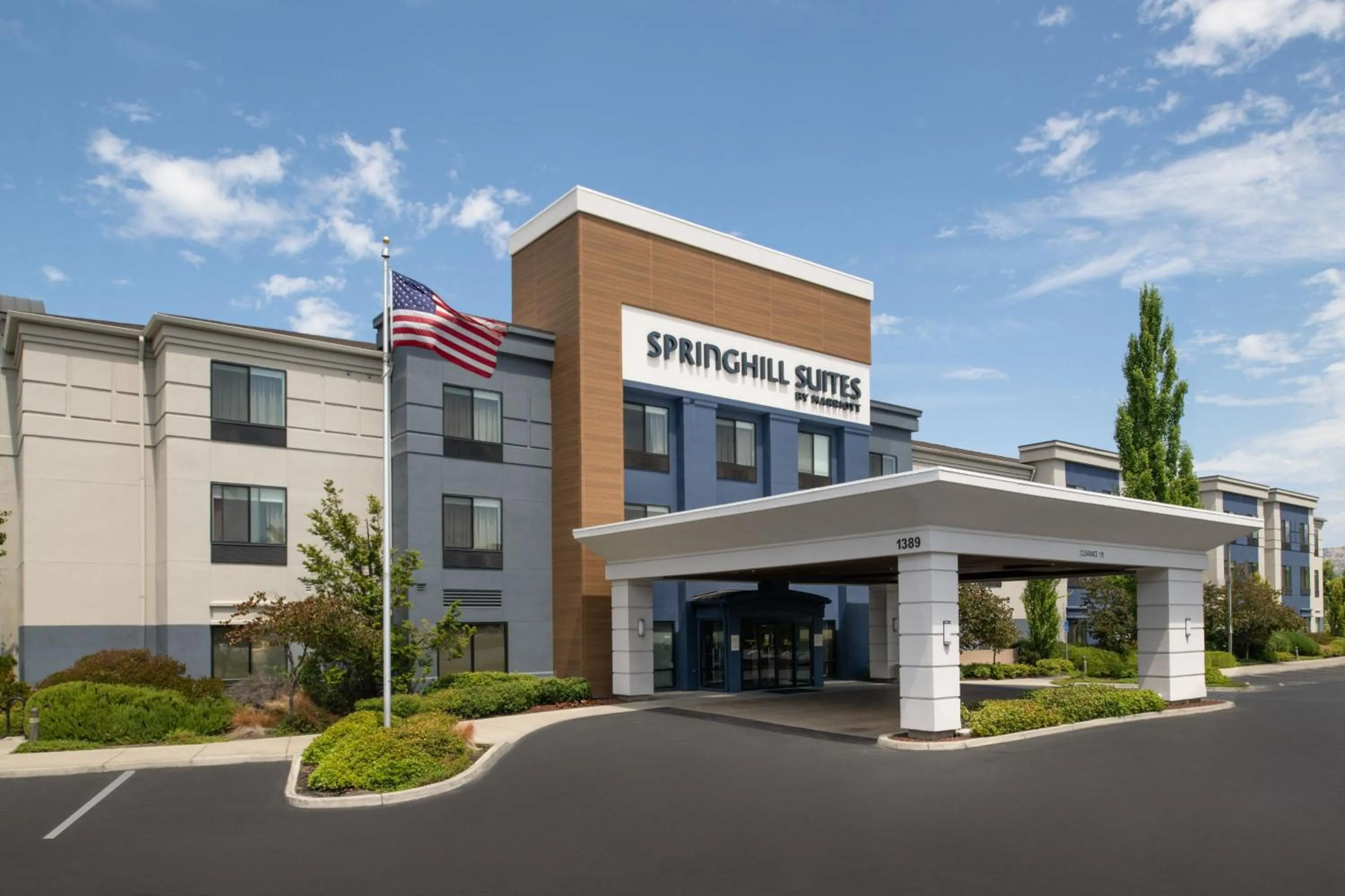 Property building in SpringHill Suites by Marriott Medford