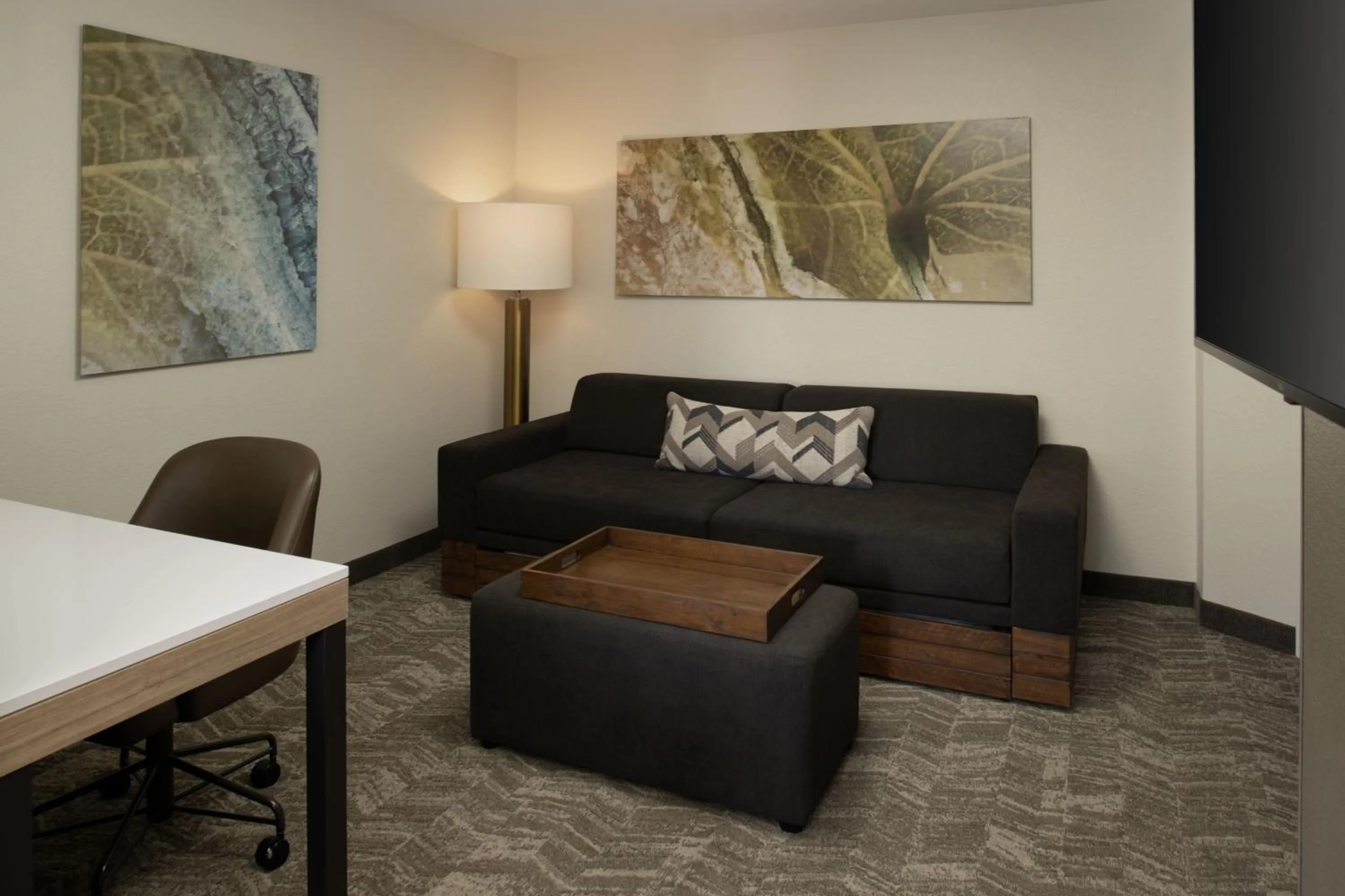 Living room in SpringHill Suites by Marriott Medford