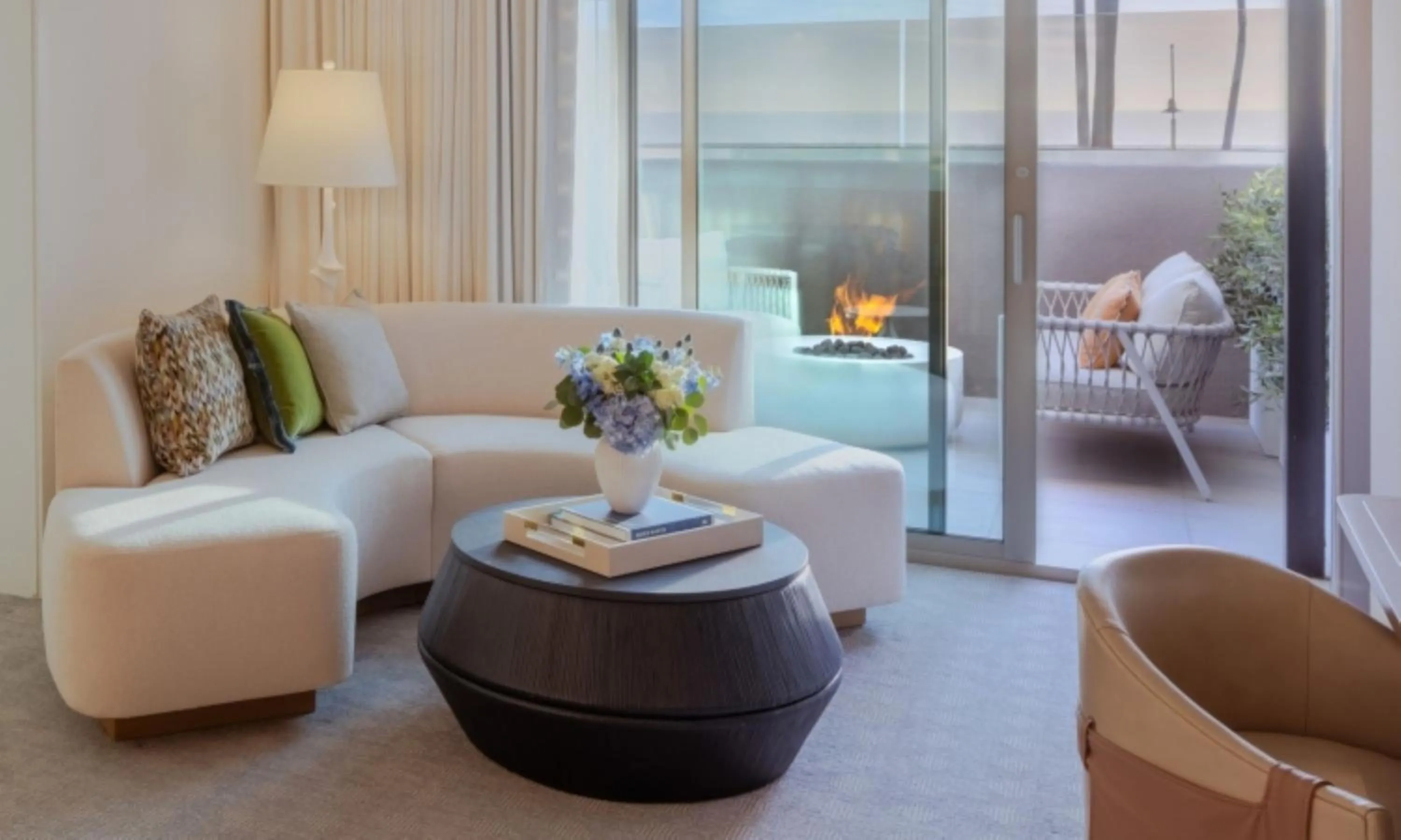 Living room in Regent Santa Monica Beach