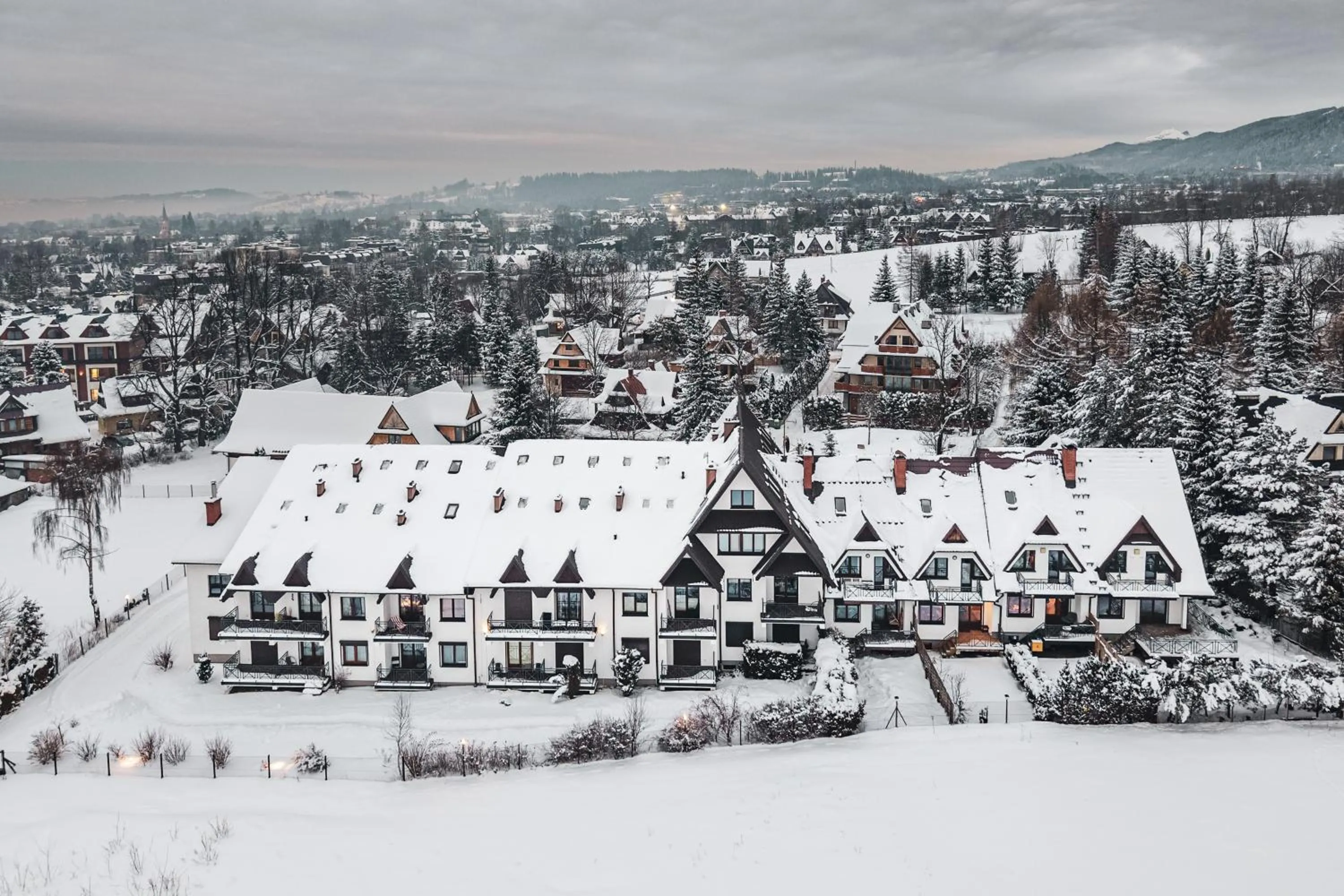 Day in Zakopane Centrum, Sun & Snow