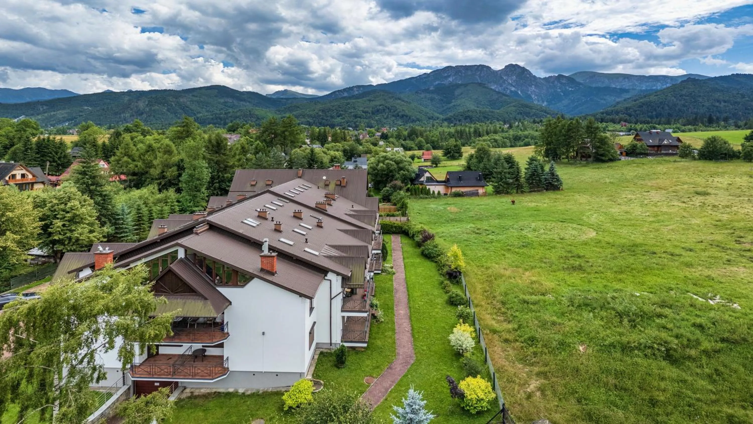 Property building in Zakopane Centrum, Sun & Snow