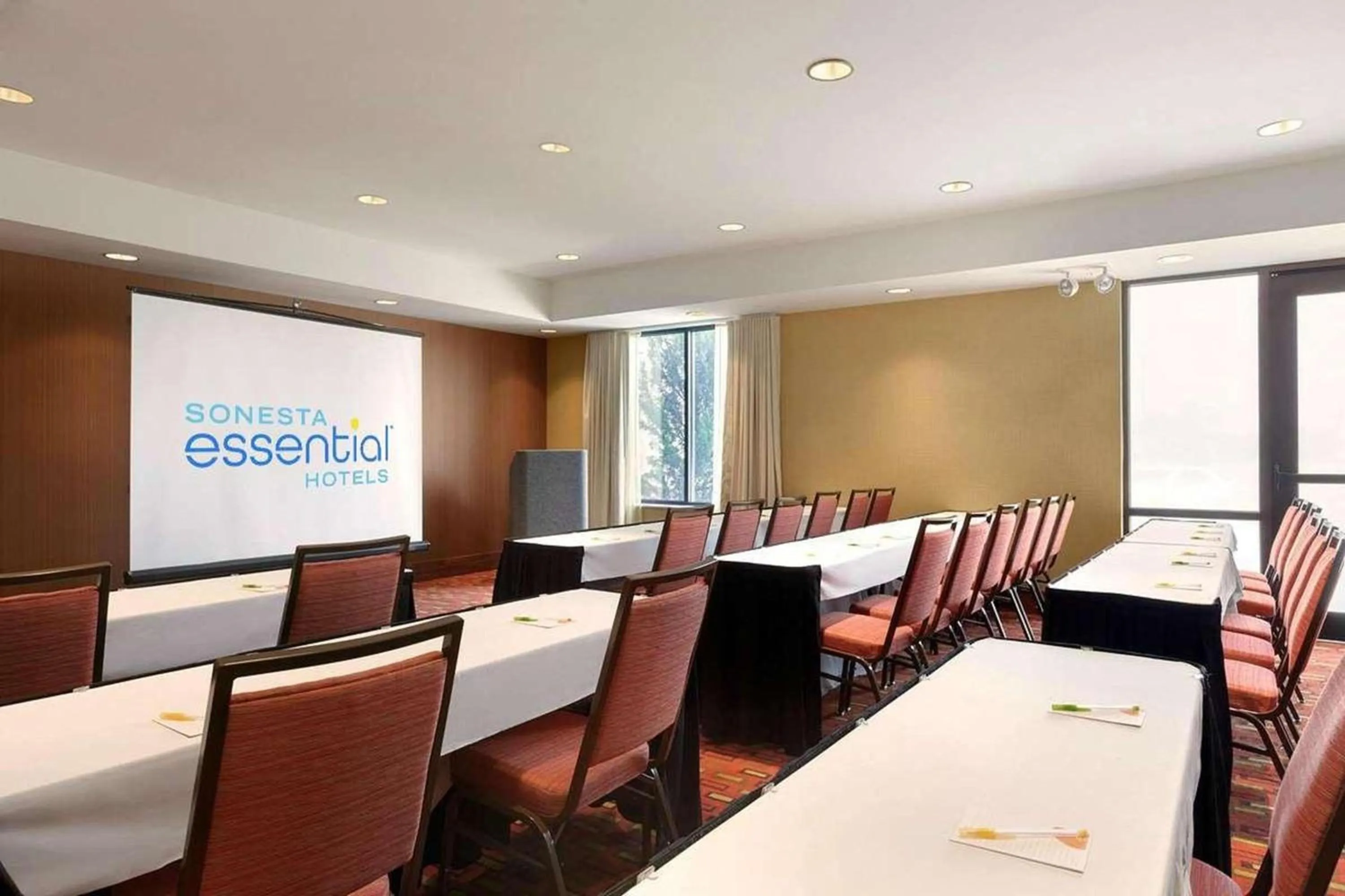 Meeting/conference room in Sonesta Essential Junction City