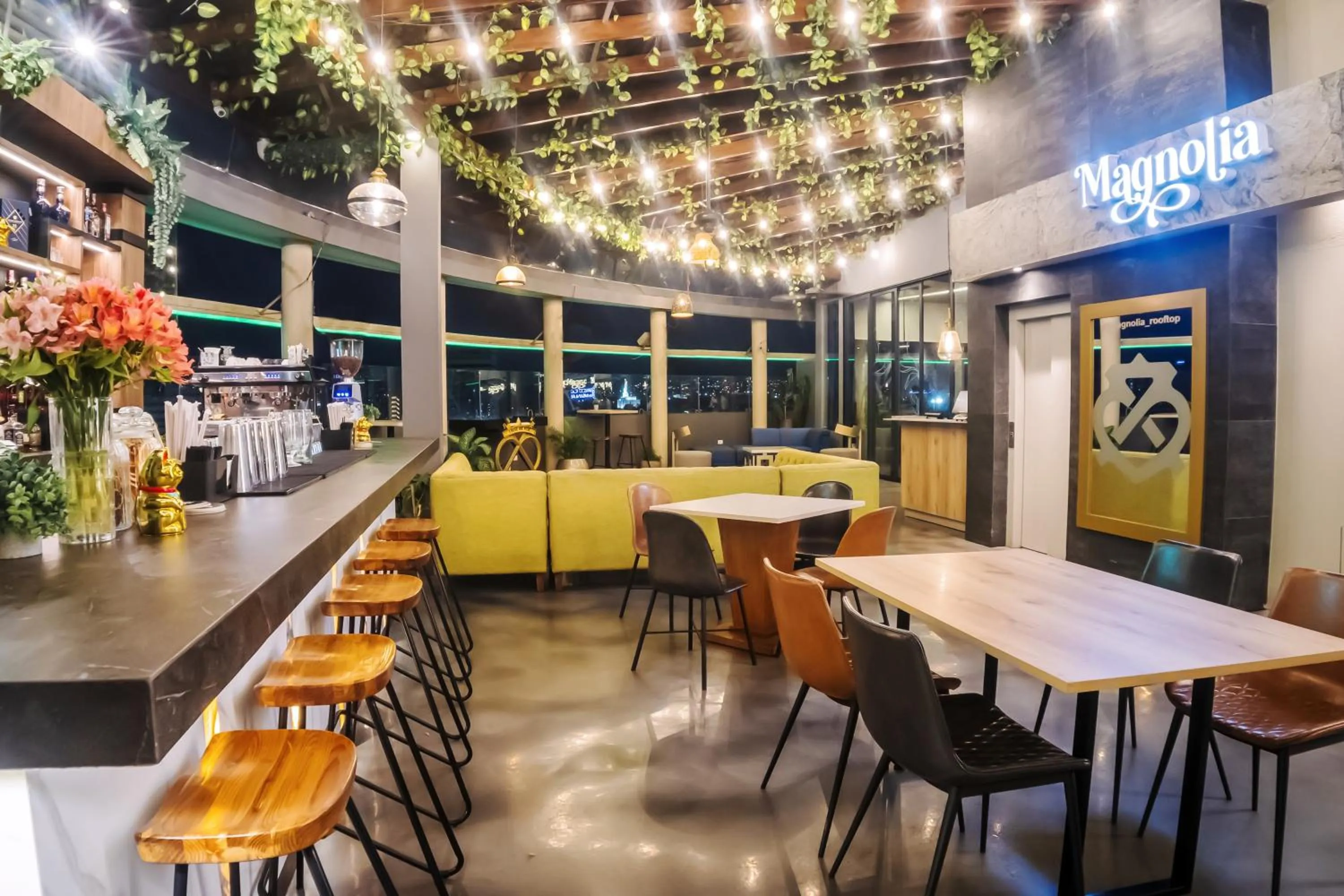 Restaurant/places to eat in Wyndham Garden Guayaquil