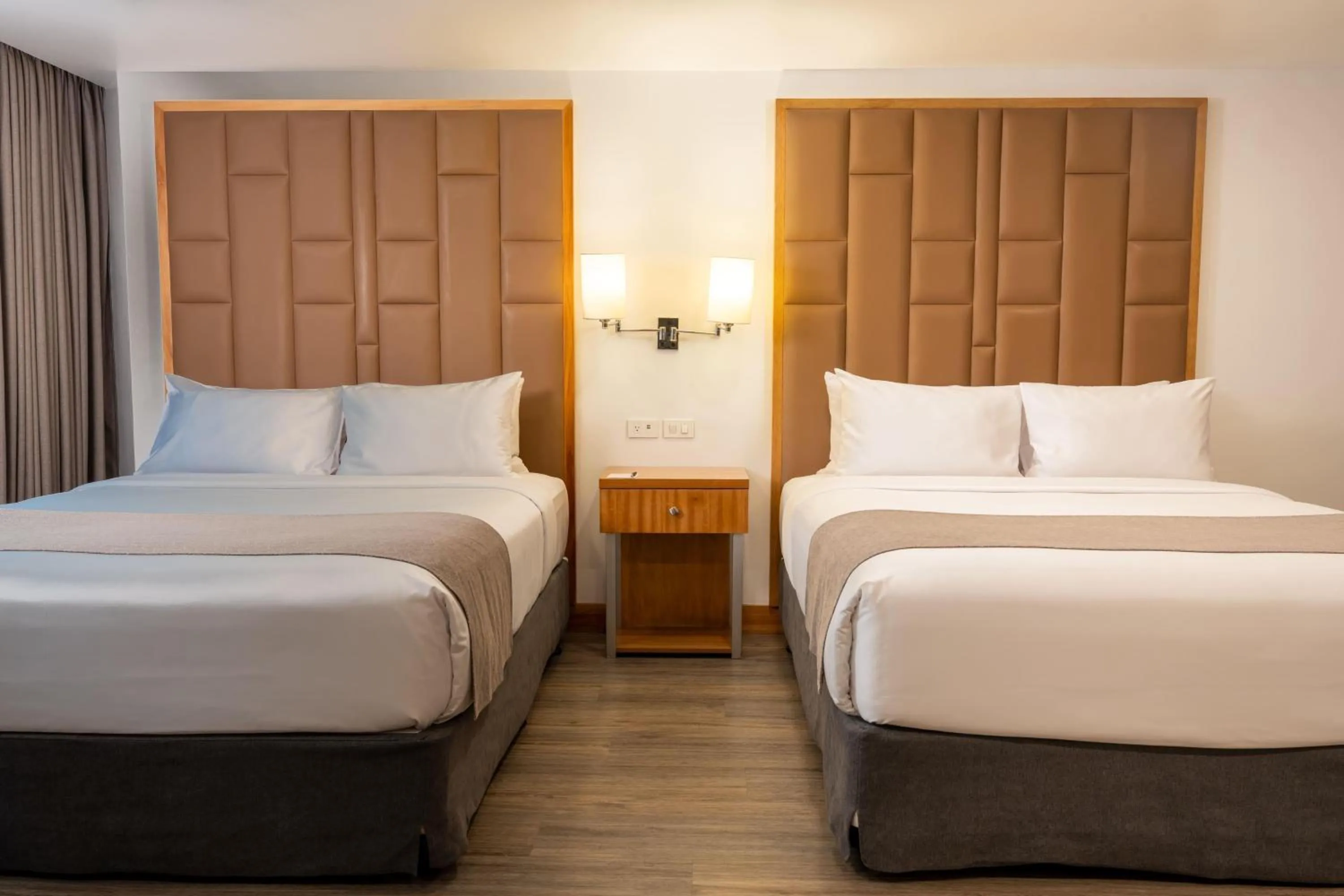 Photo of the whole room, Bed in Wyndham Garden Quito