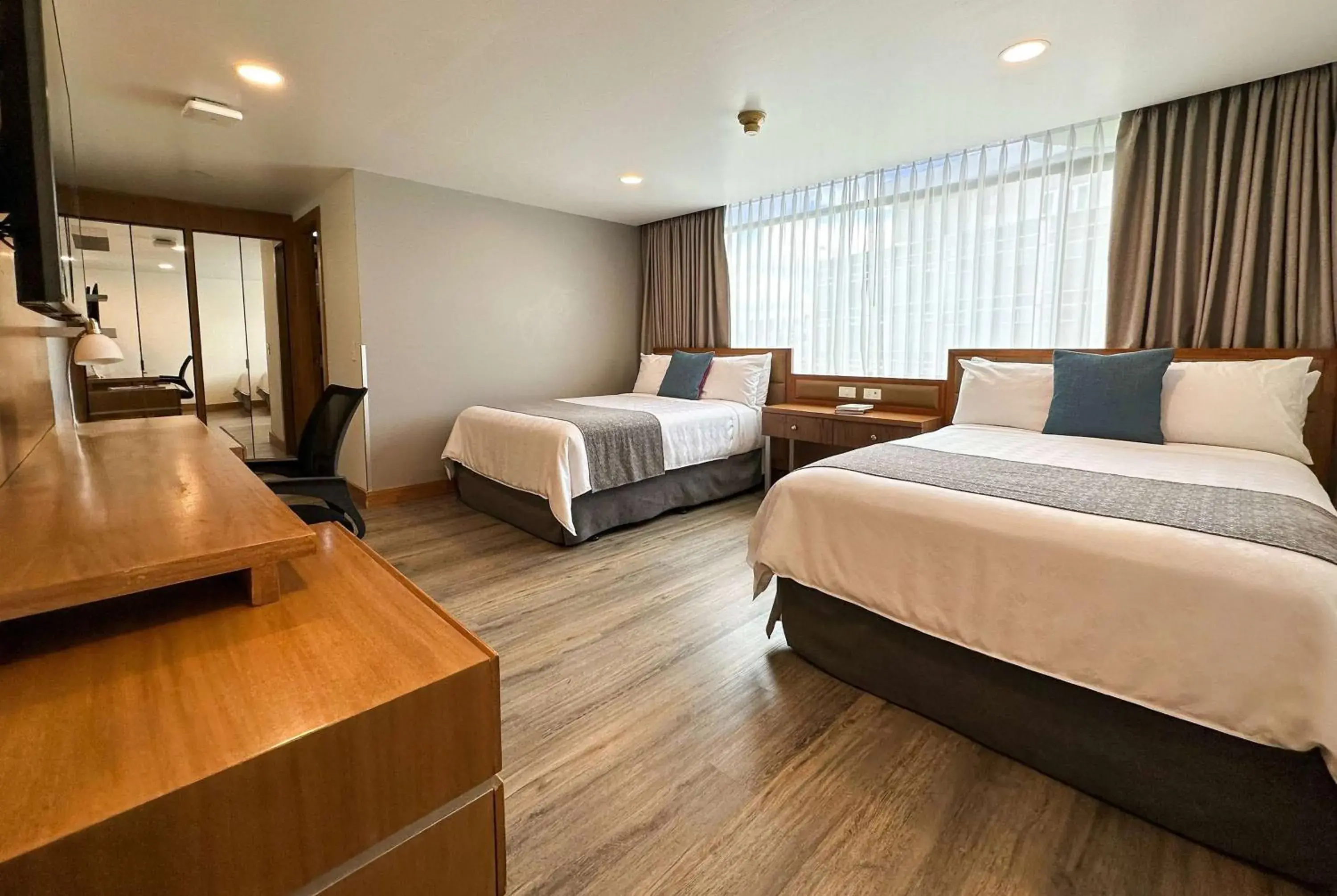 Double Room with Two Double Beds/Garden Floor - Non-Smoking in Wyndham Garden Quito Double Room with Two Double Beds/Garden Floor - Non-Smoking in Wyndham Garden Quito