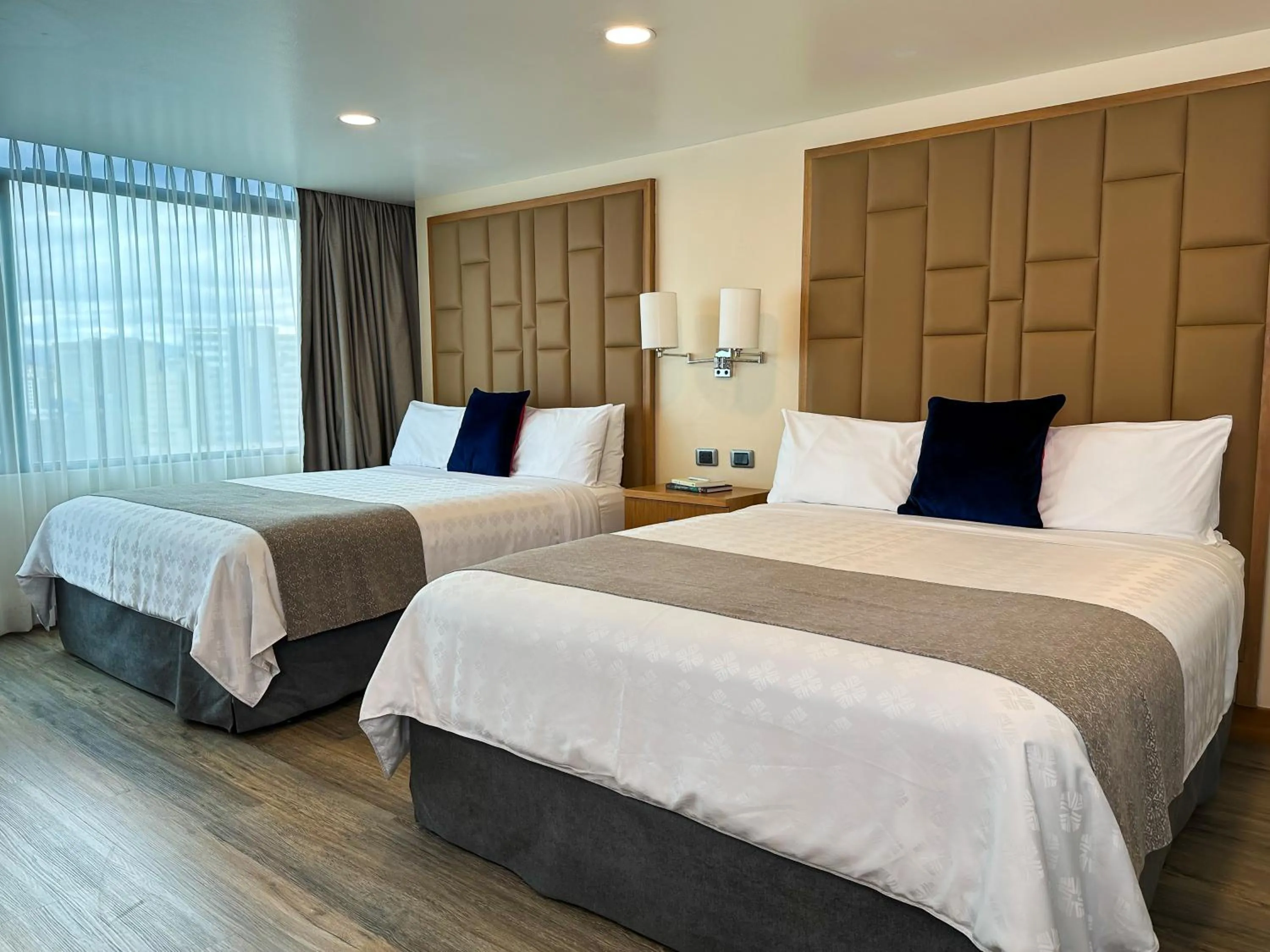 Bed in Wyndham Garden Quito