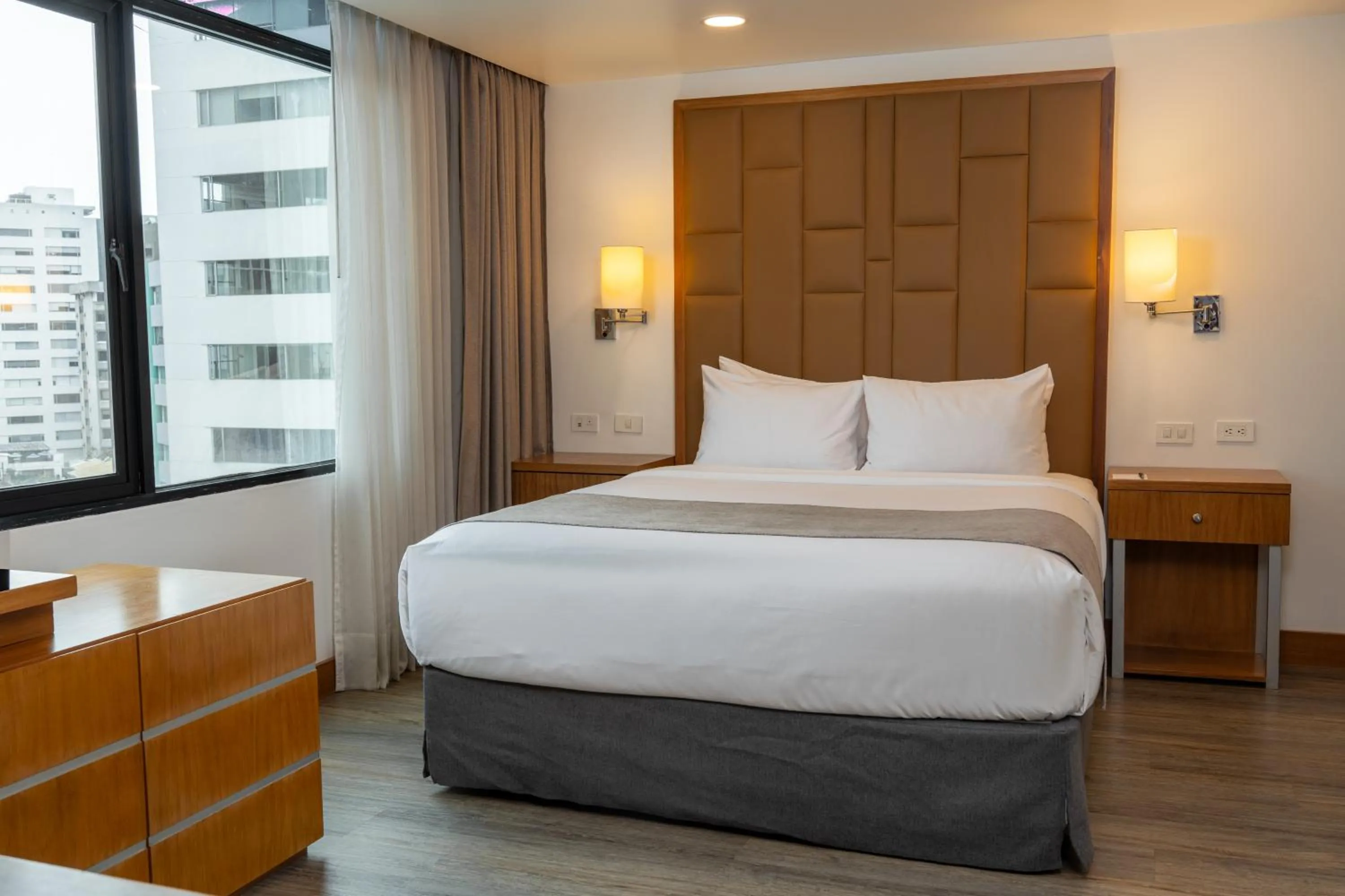 Bed in Wyndham Garden Quito