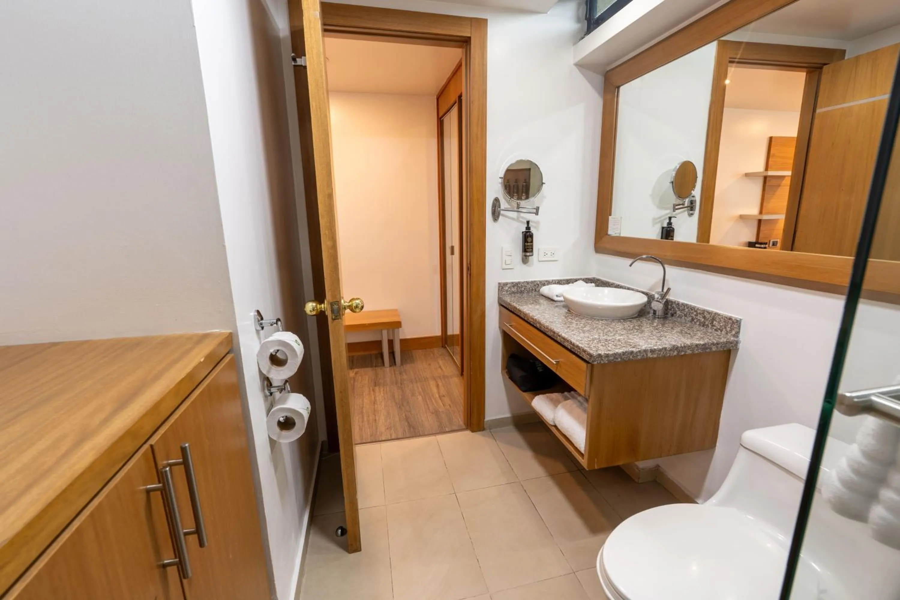 Bathroom in Wyndham Garden Quito