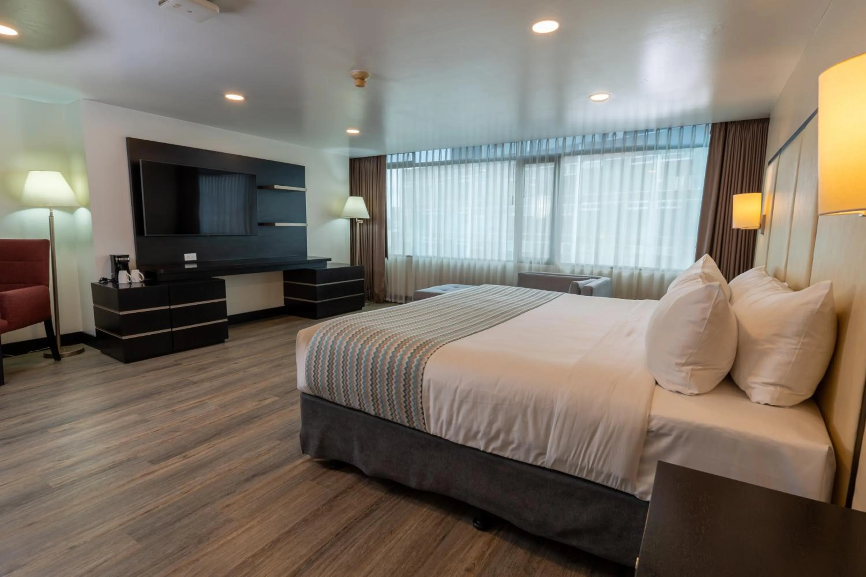 Bed in Wyndham Garden Quito