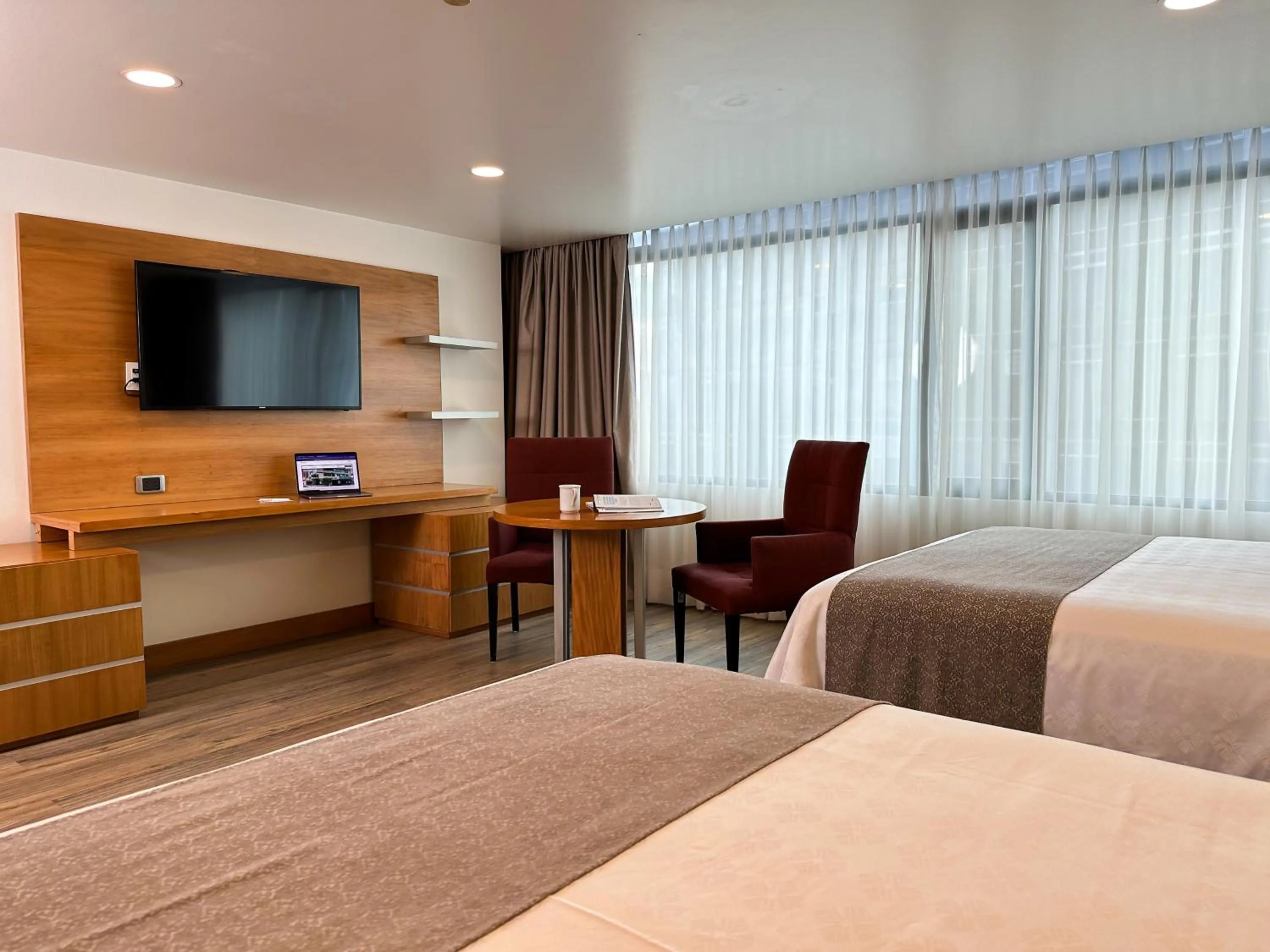 Bed in Wyndham Garden Quito