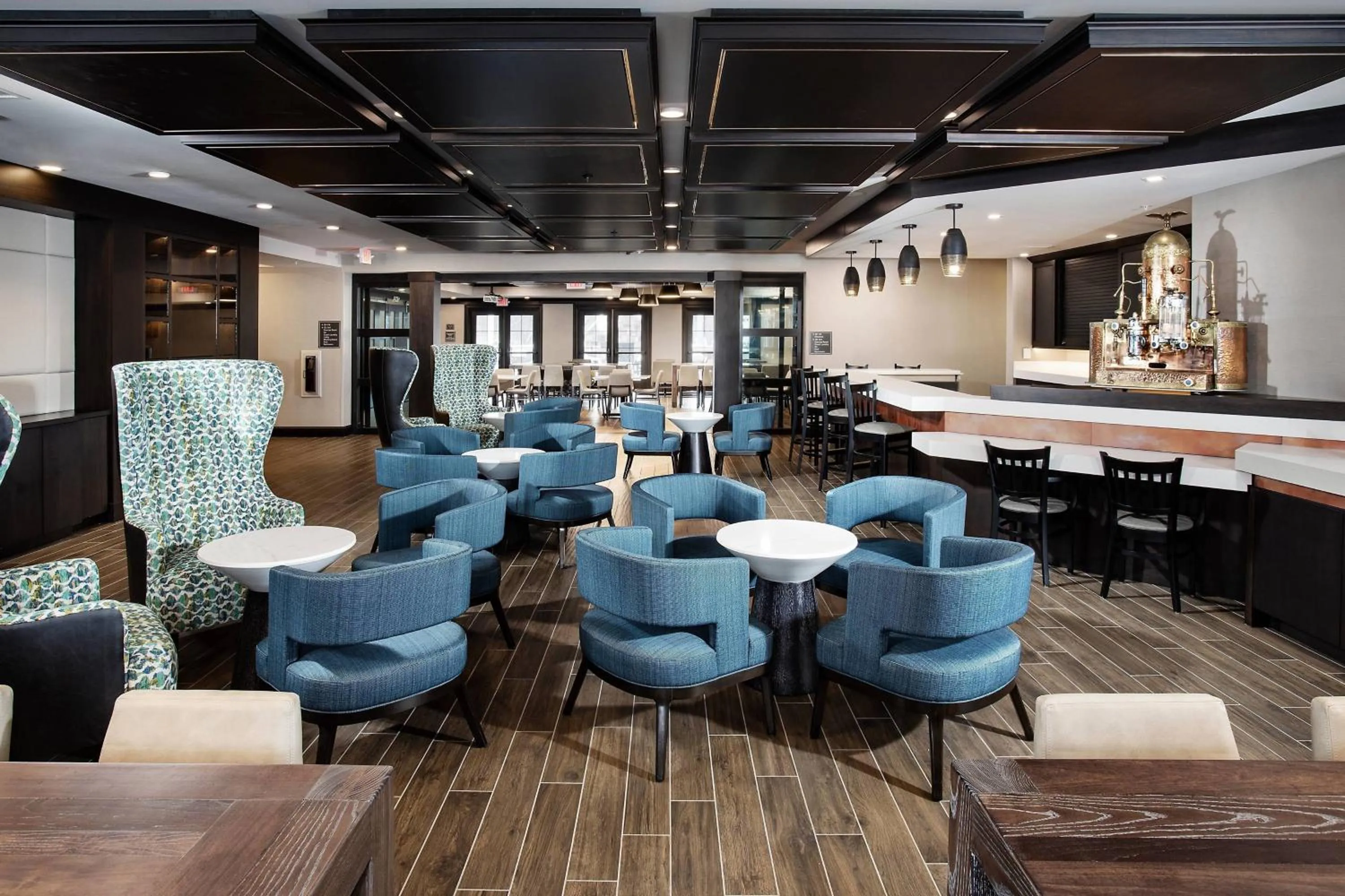 Restaurant/places to eat in Residence Inn by Marriott Milwaukee Brookfield