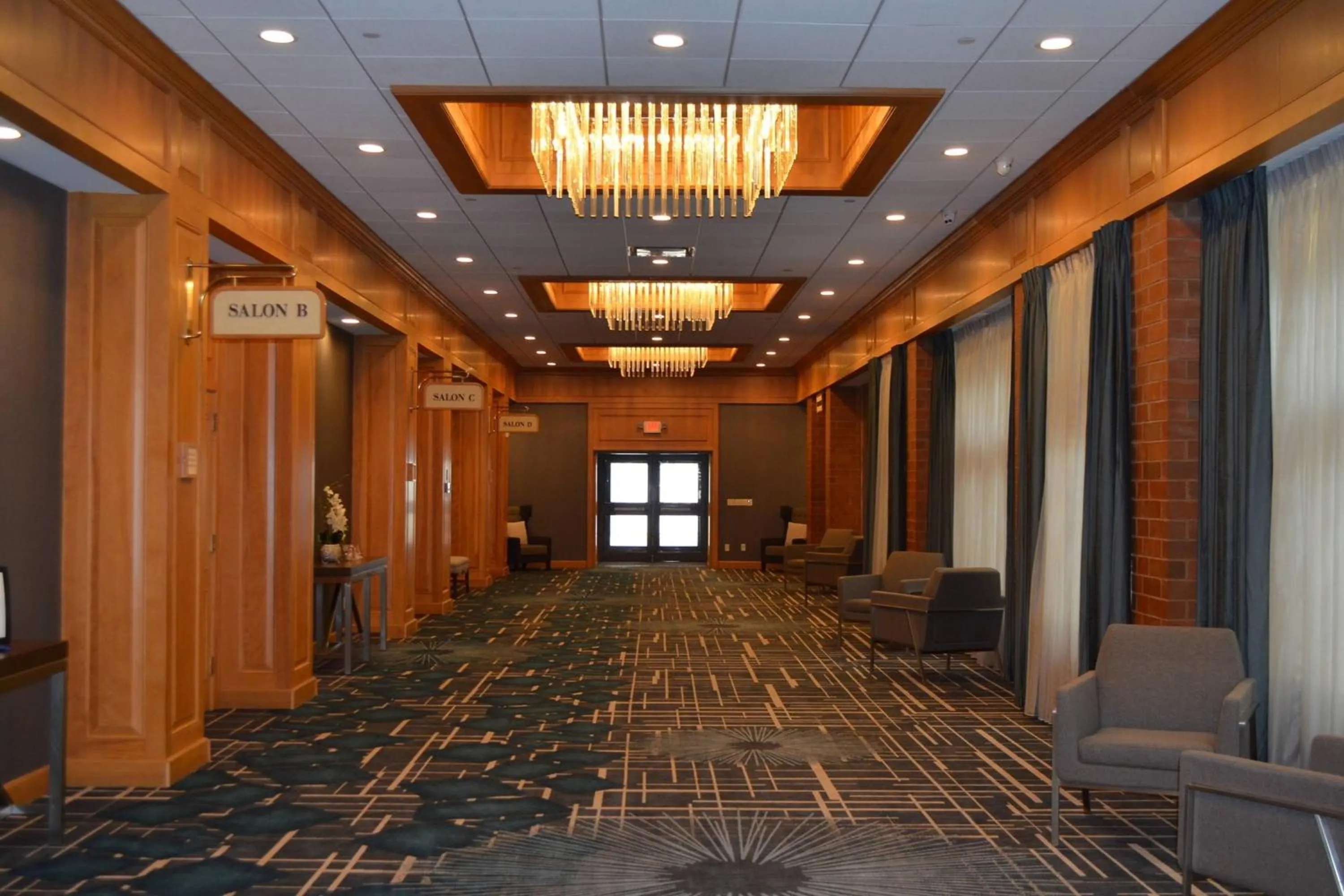 Meeting/conference room in Delta Hotels by Marriott Mount Pleasant