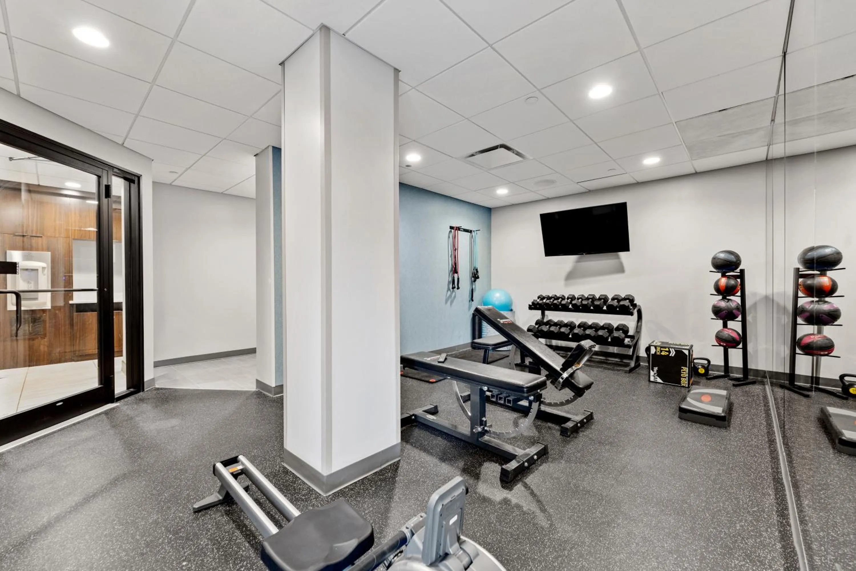 Fitness centre/facilities in Delta Hotels by Marriott Mount Pleasant