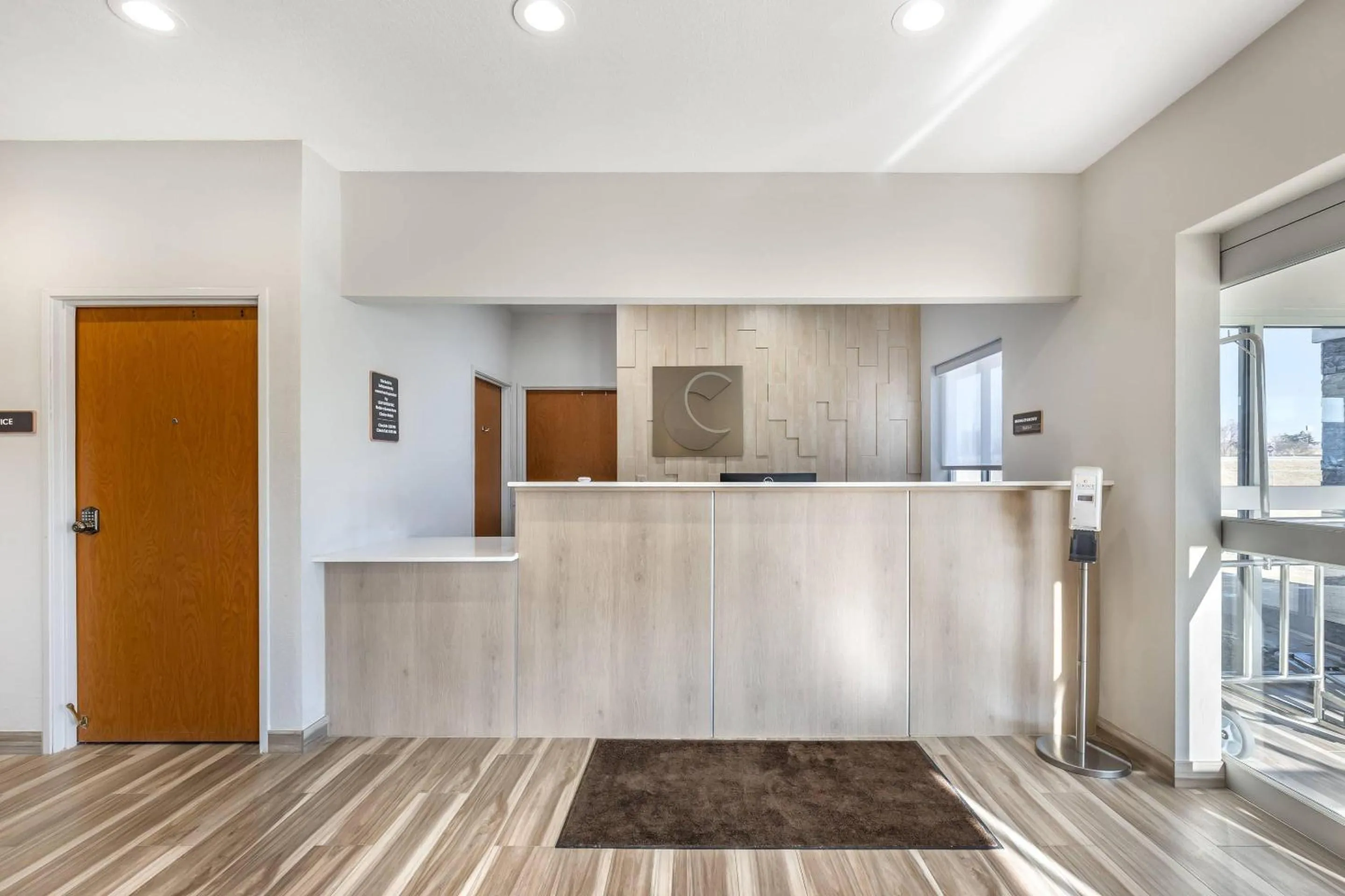 Lobby or reception in Comfort Inn Davenport East - Bettendorf