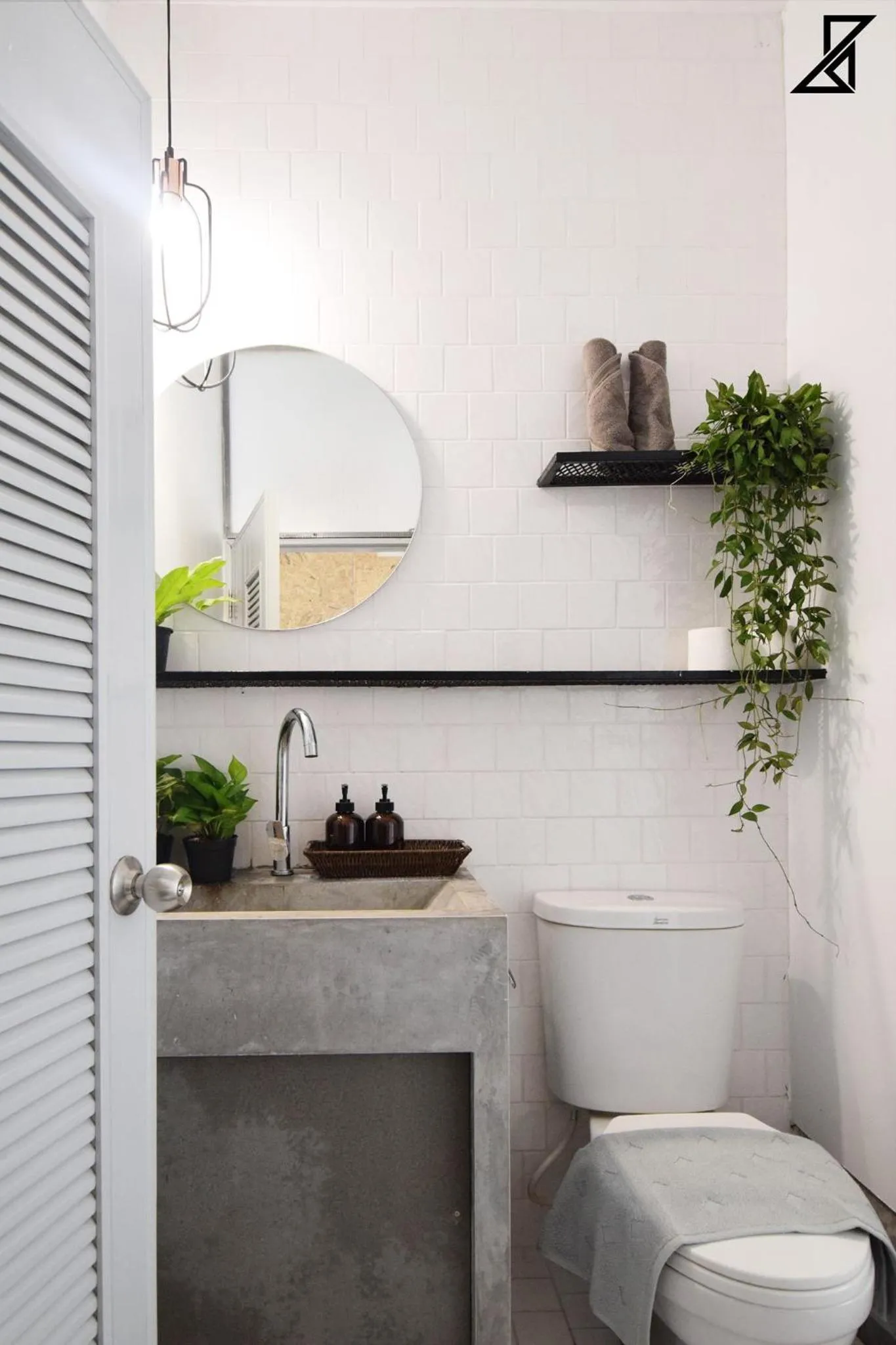 Bathroom in Hugger Hostel