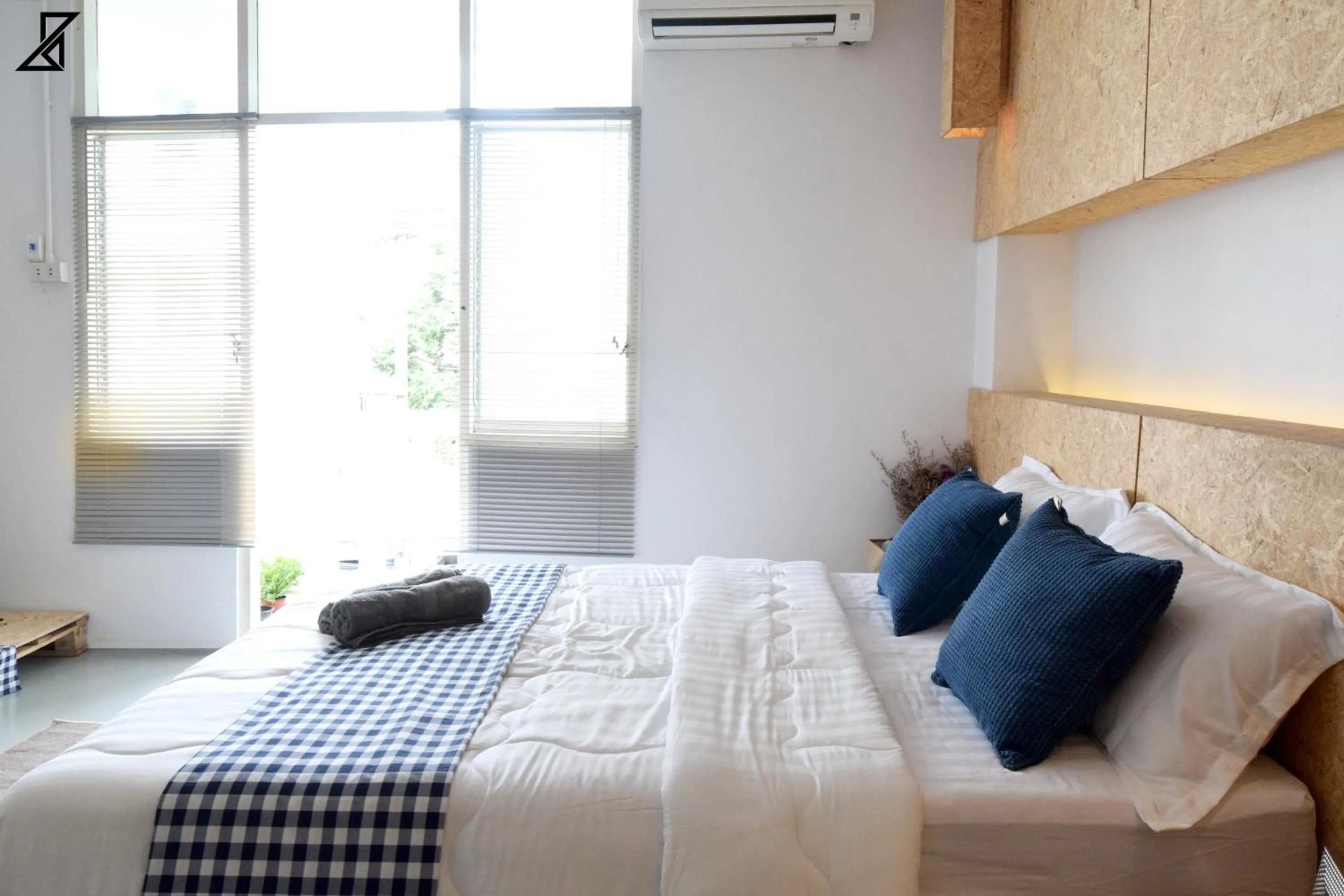 Bed in Hugger Hostel