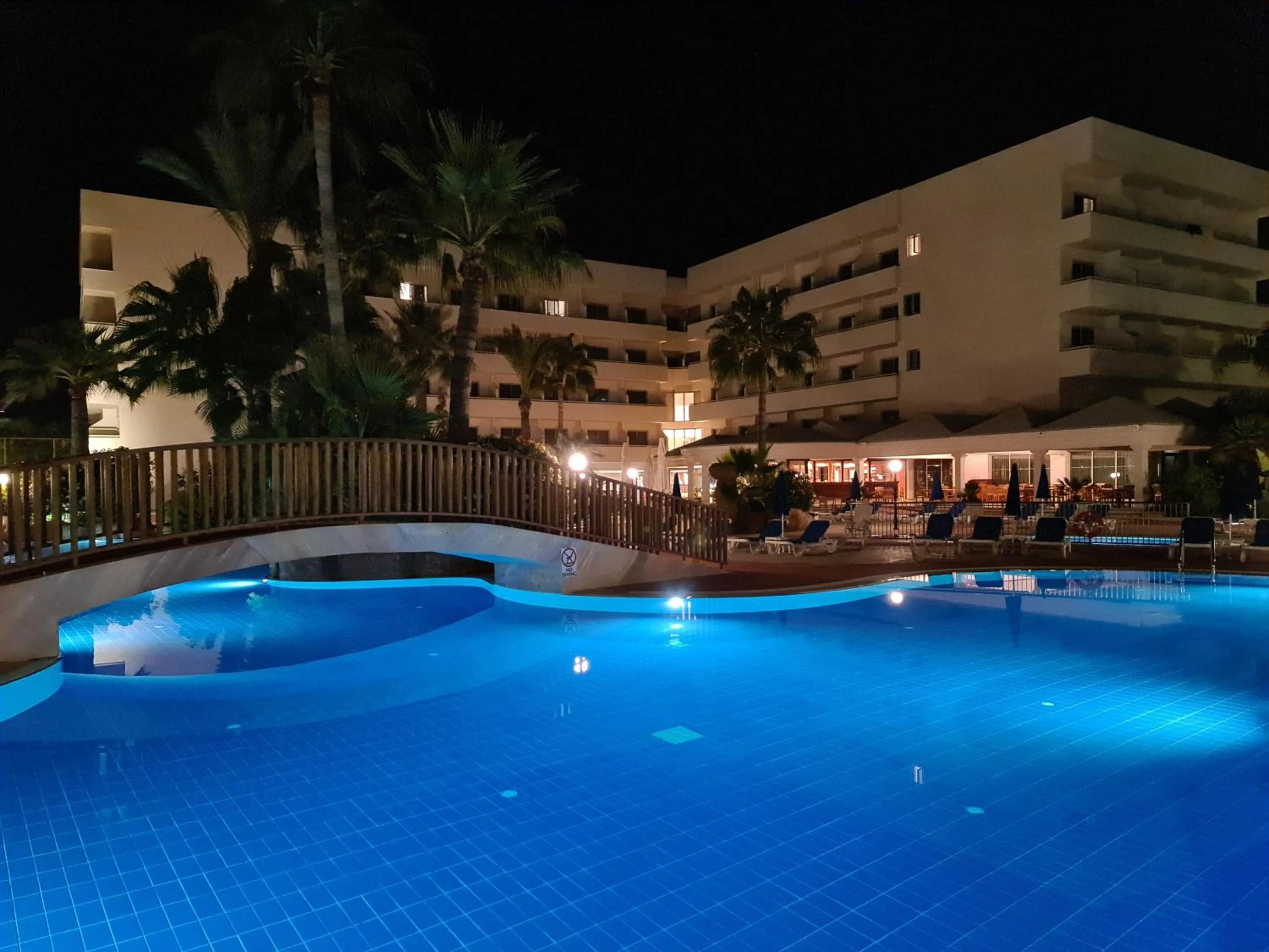 Property building in Nissiana Hotel & Bungalows