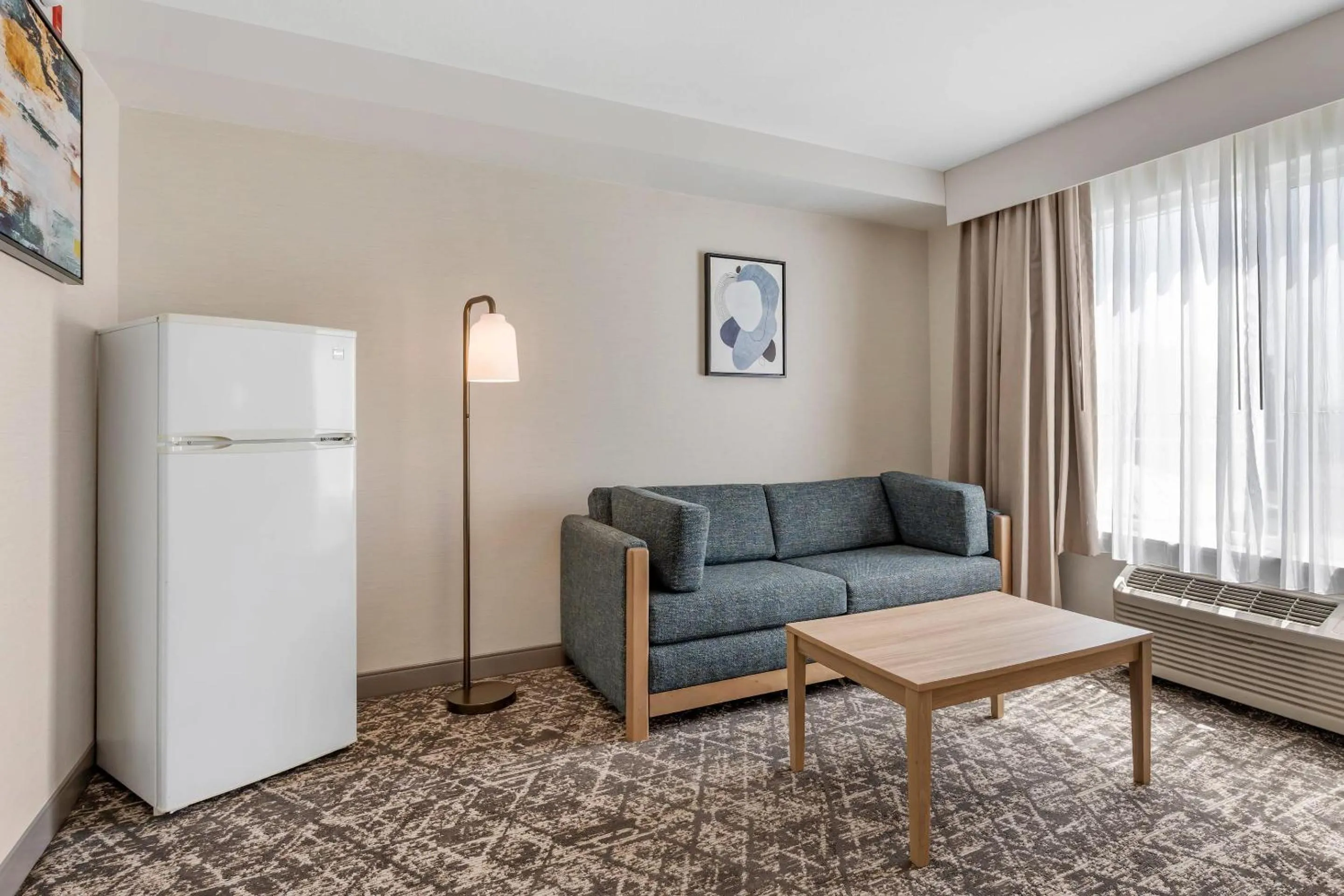 Bedroom in Country Inn & Suites by Radisson, Modesto-Salida