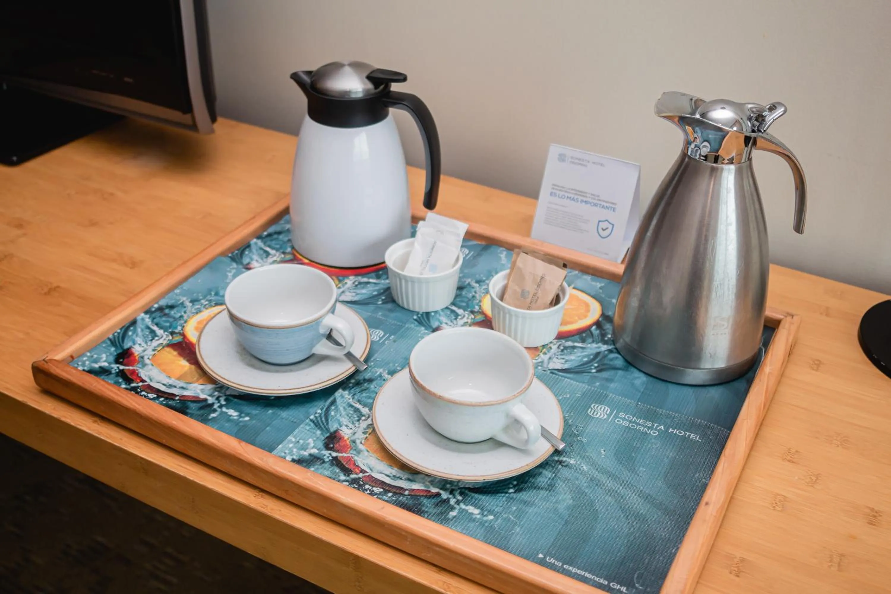 Coffee/tea facilities in Sonesta Hotel Osorno