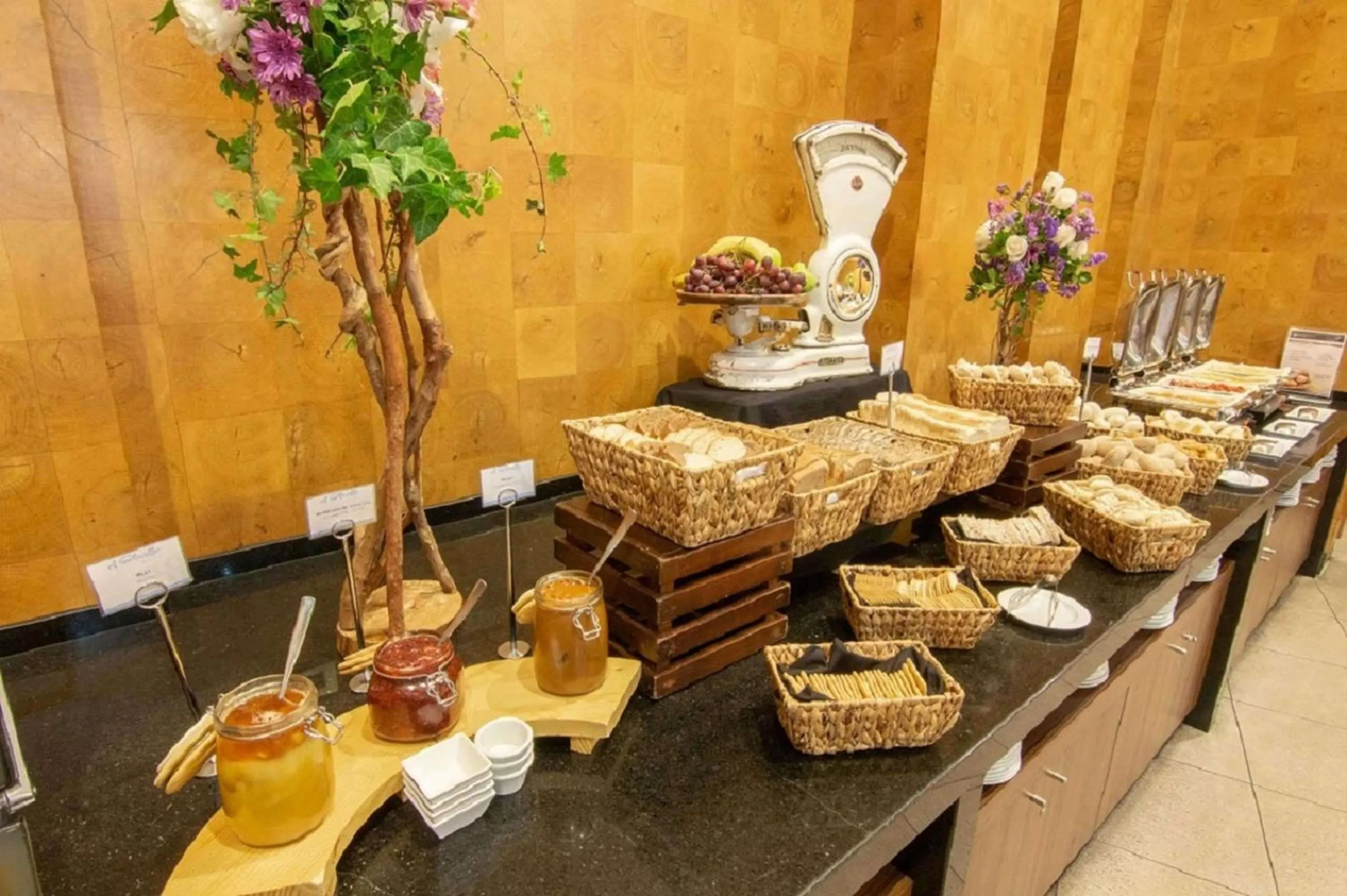 Restaurant/places to eat in Sonesta Hotel Osorno