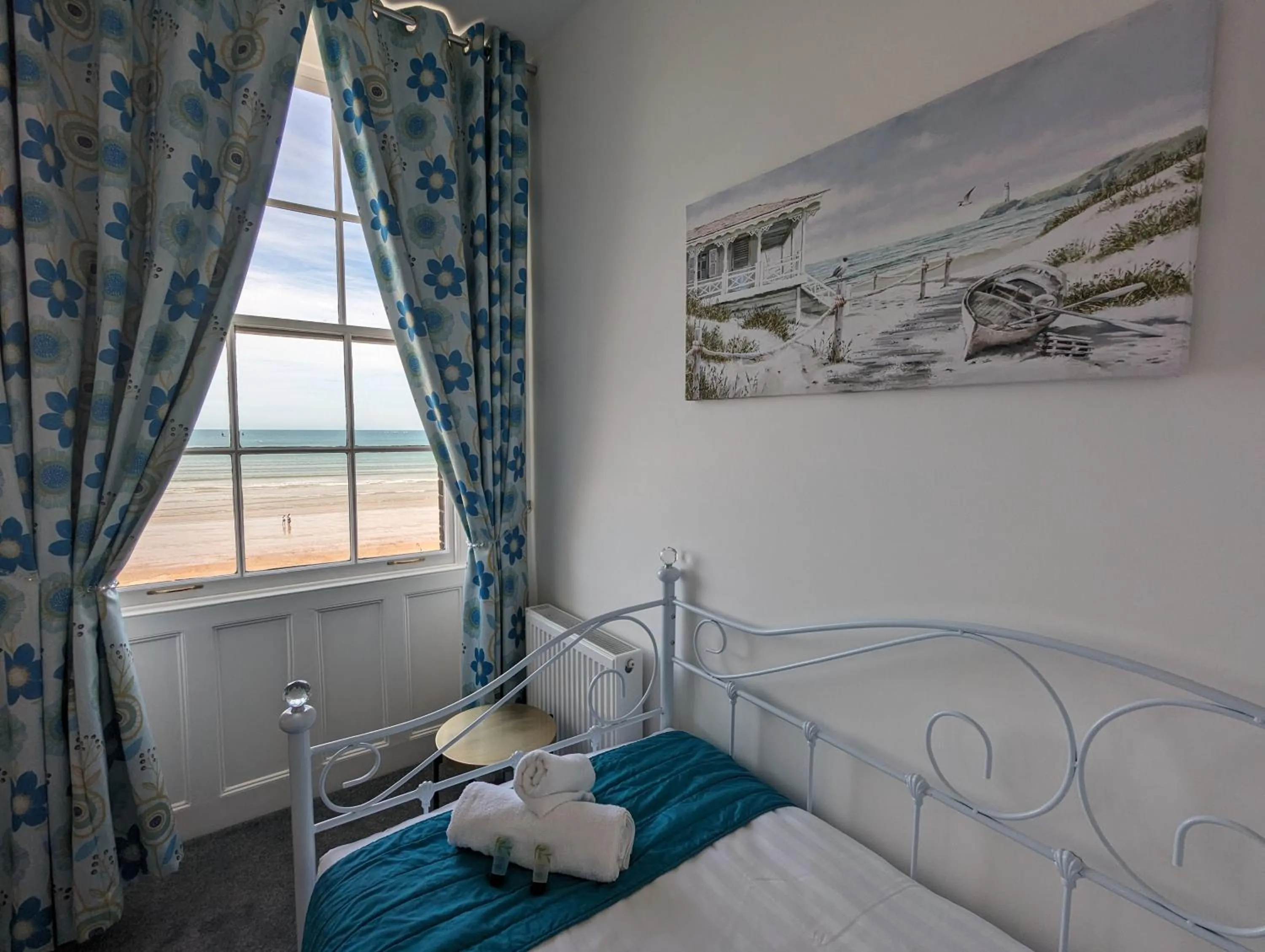 Natural landscape, Bed in Acqua Beach Weymouth