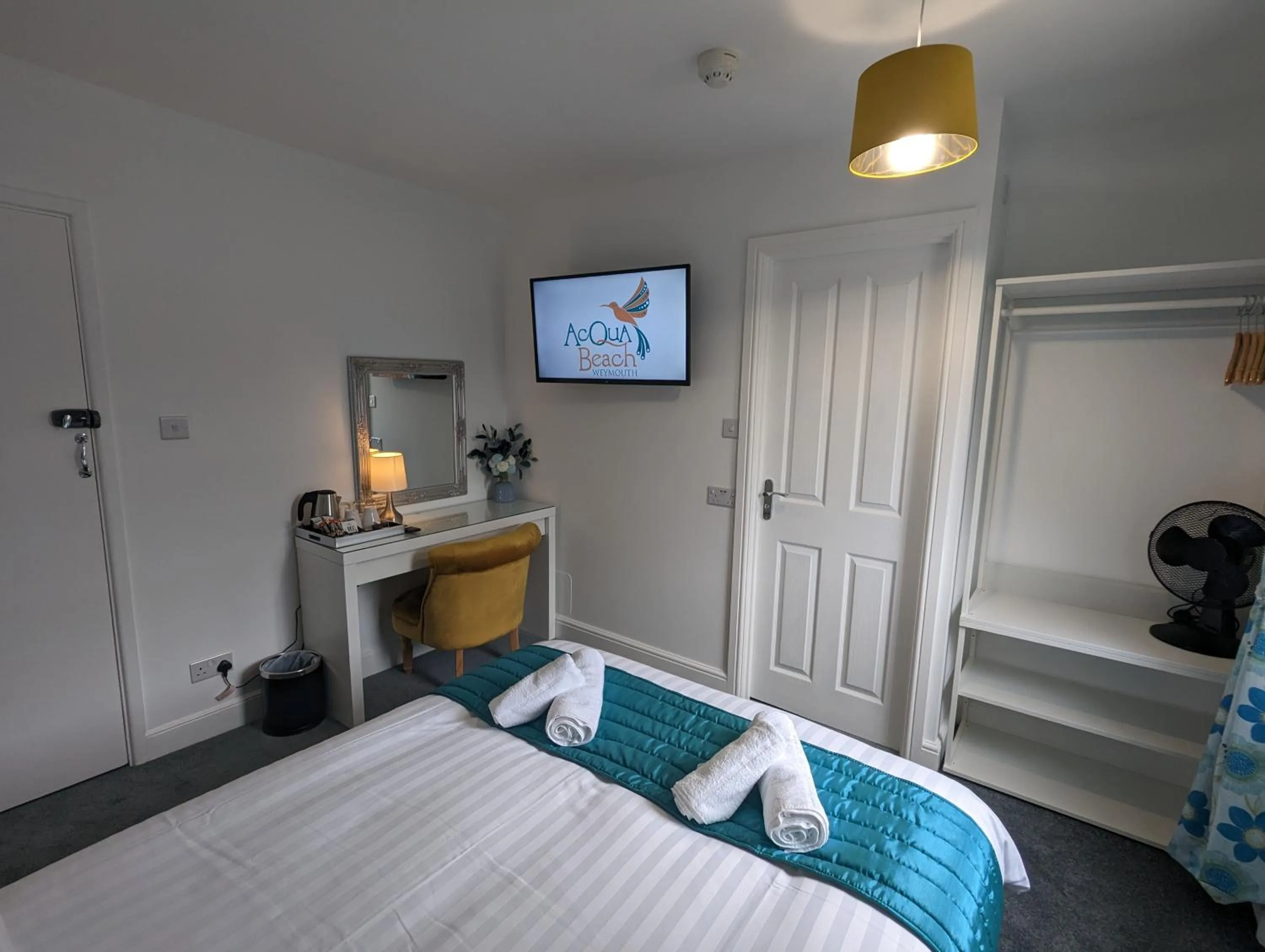 TV and multimedia, Bed in Acqua Beach Weymouth