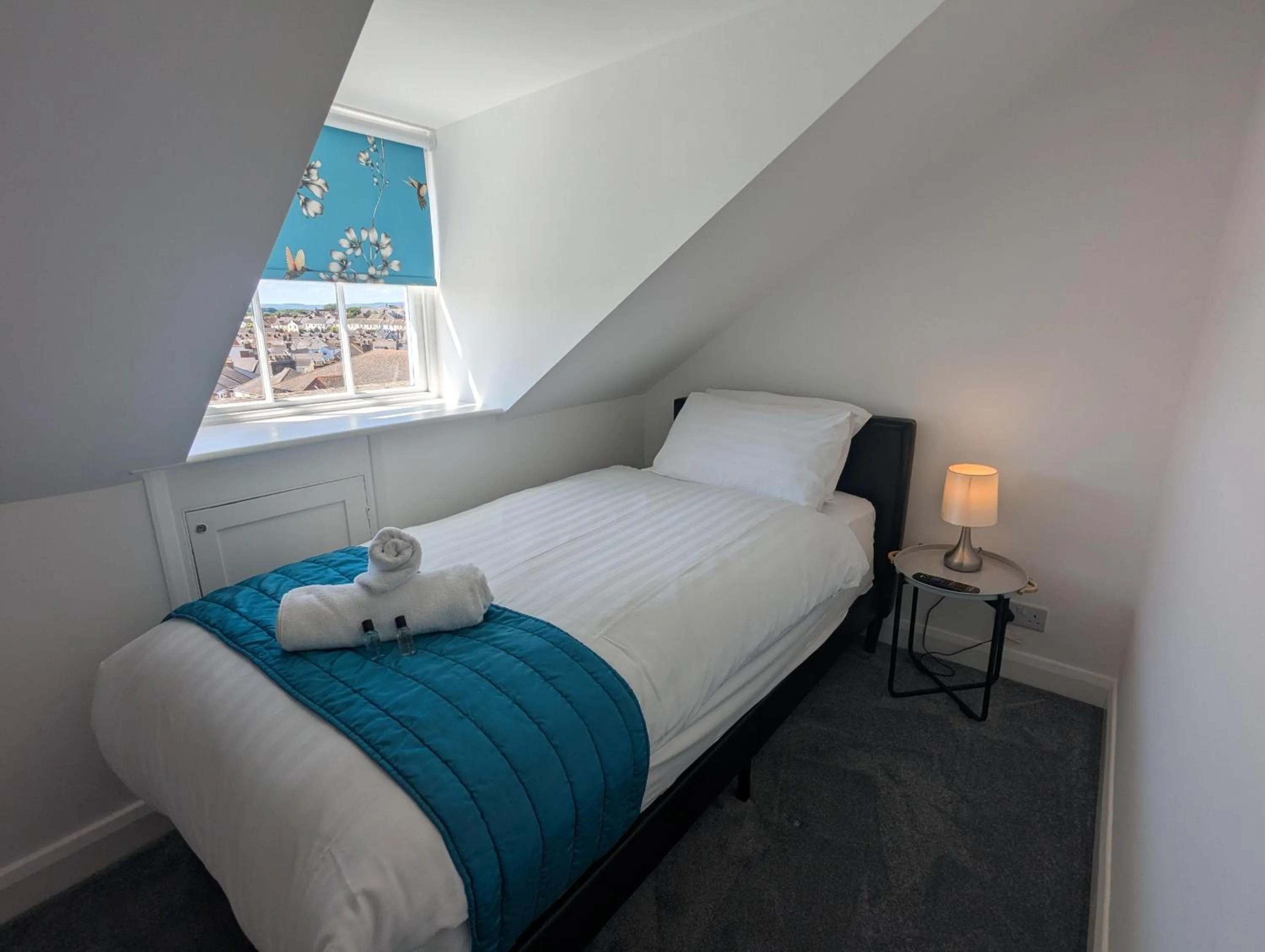 Bed in Acqua Beach Weymouth