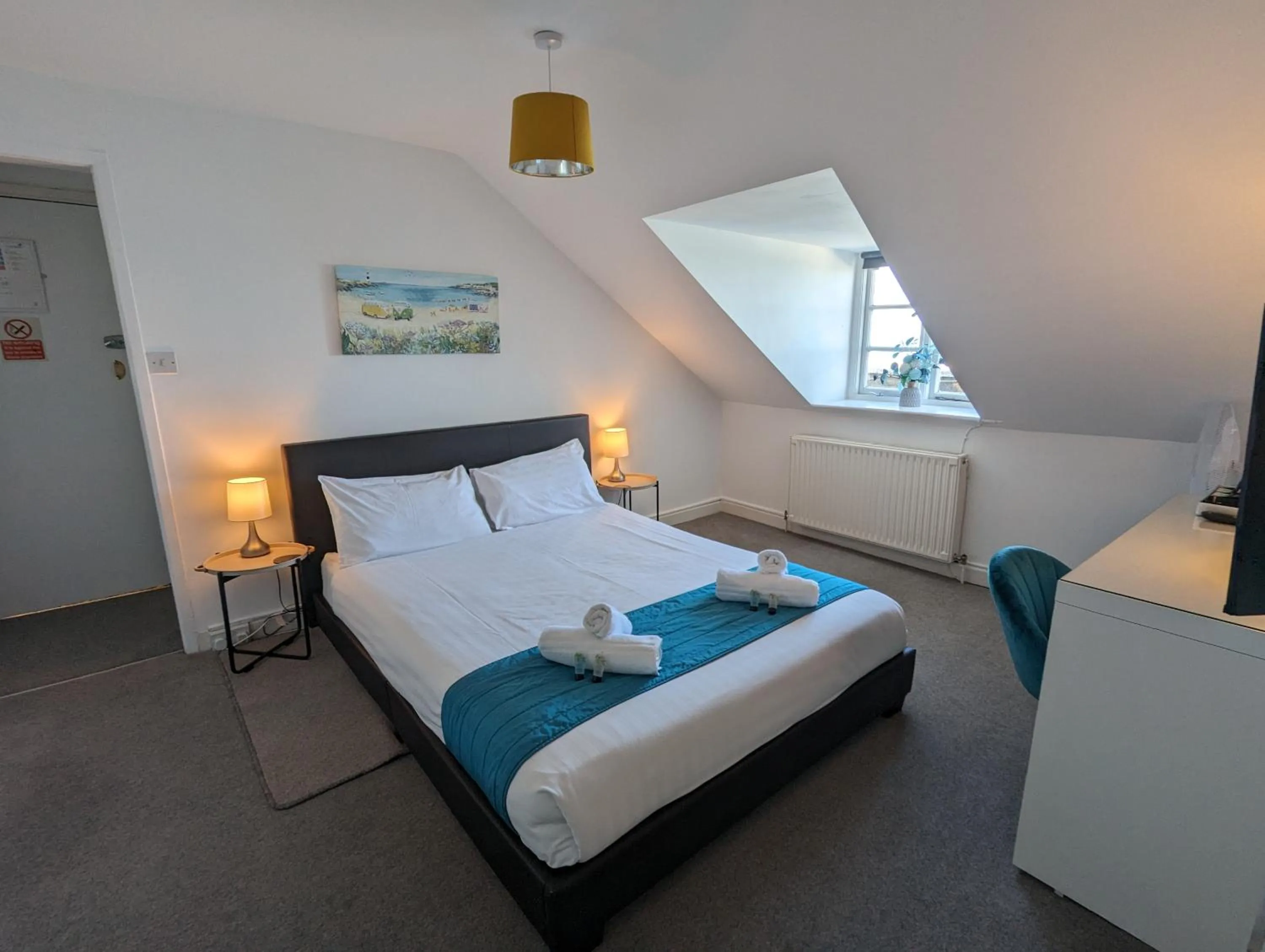 Bedroom, Bed in Acqua Beach Weymouth