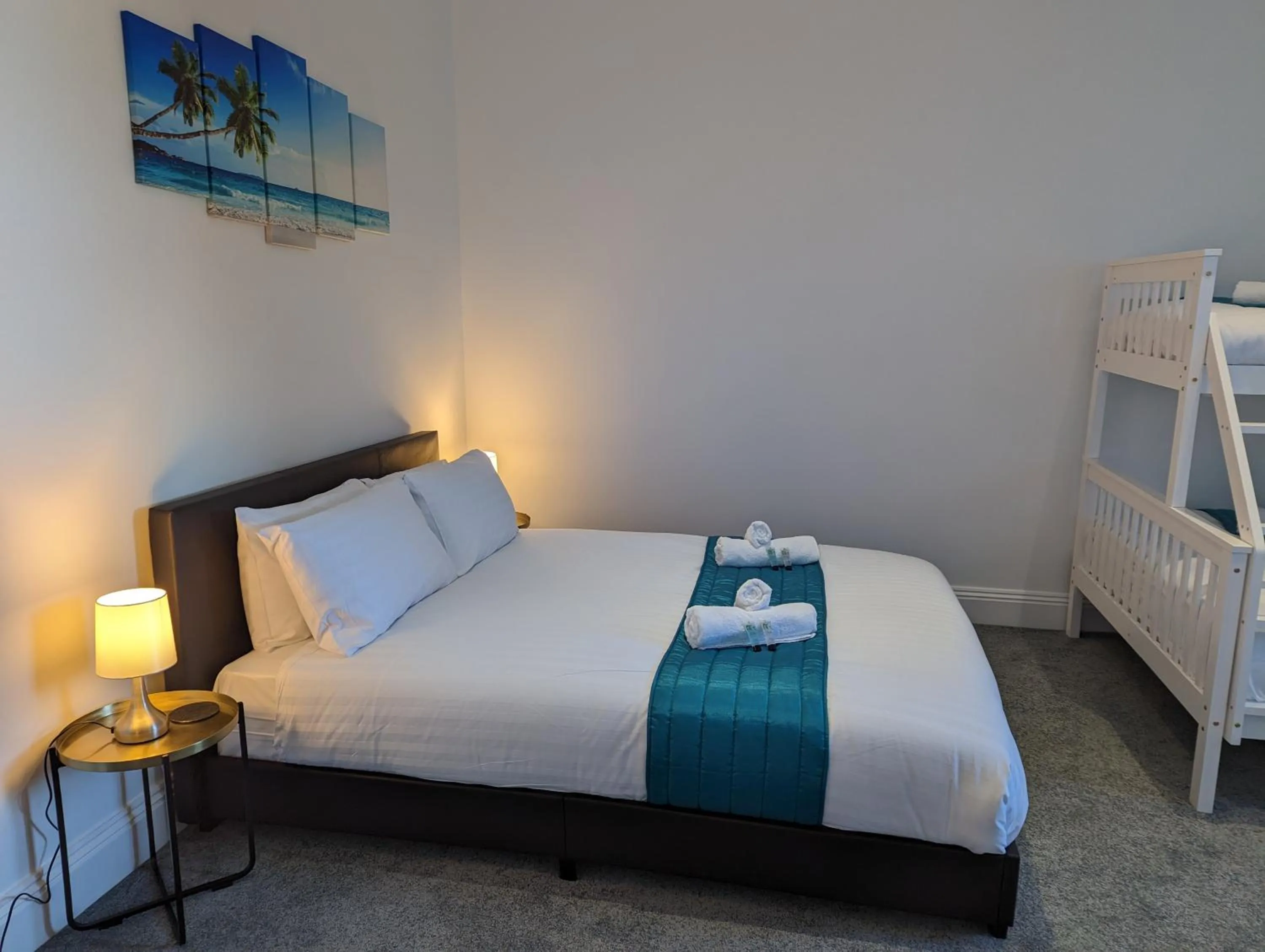 Bed in Acqua Beach Weymouth