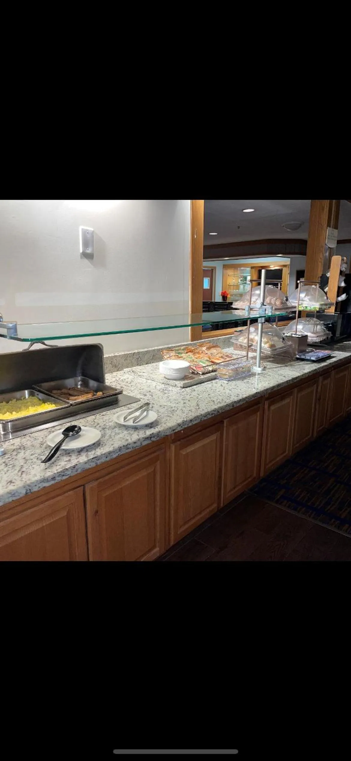 Breakfast in Clarion Inn