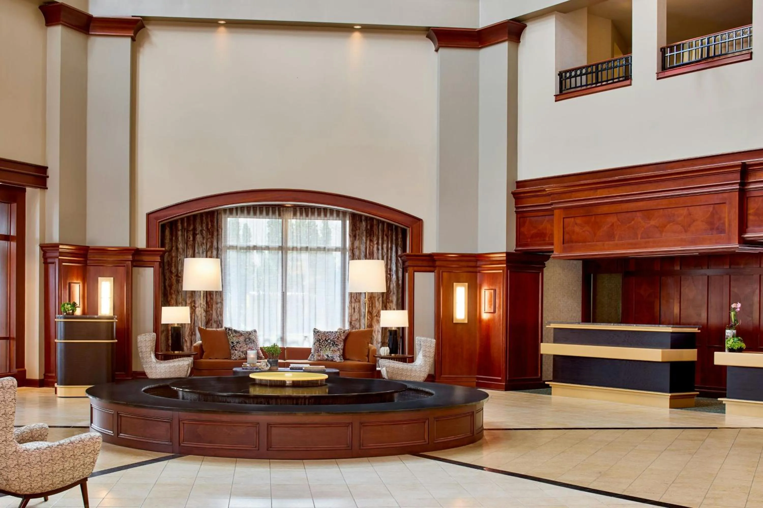 Lobby or reception in Renaissance Shoals Resort & Spa